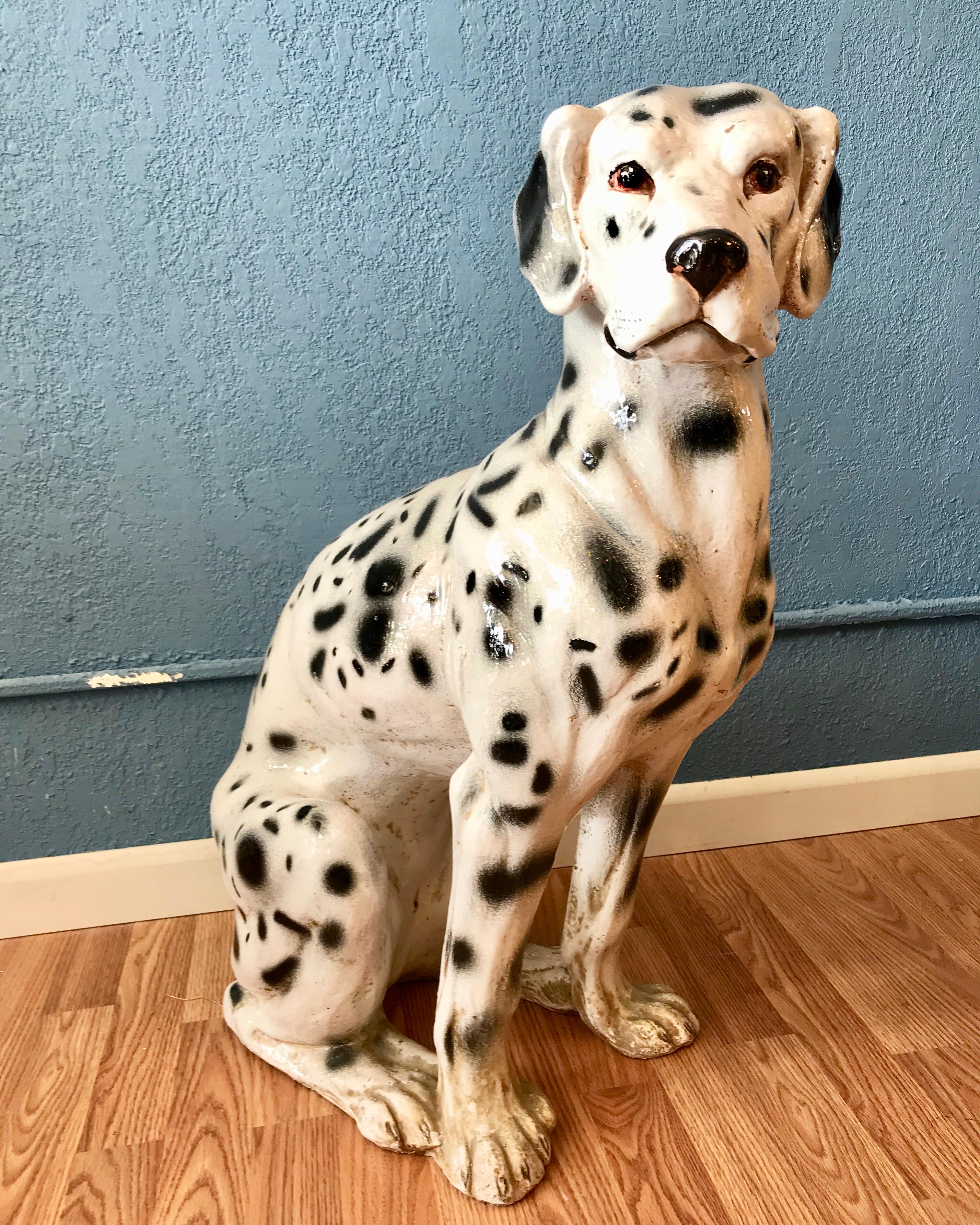 An excellent and life - like fashioned figure of the seated dog.
Made in Italy - circa 1960's.
