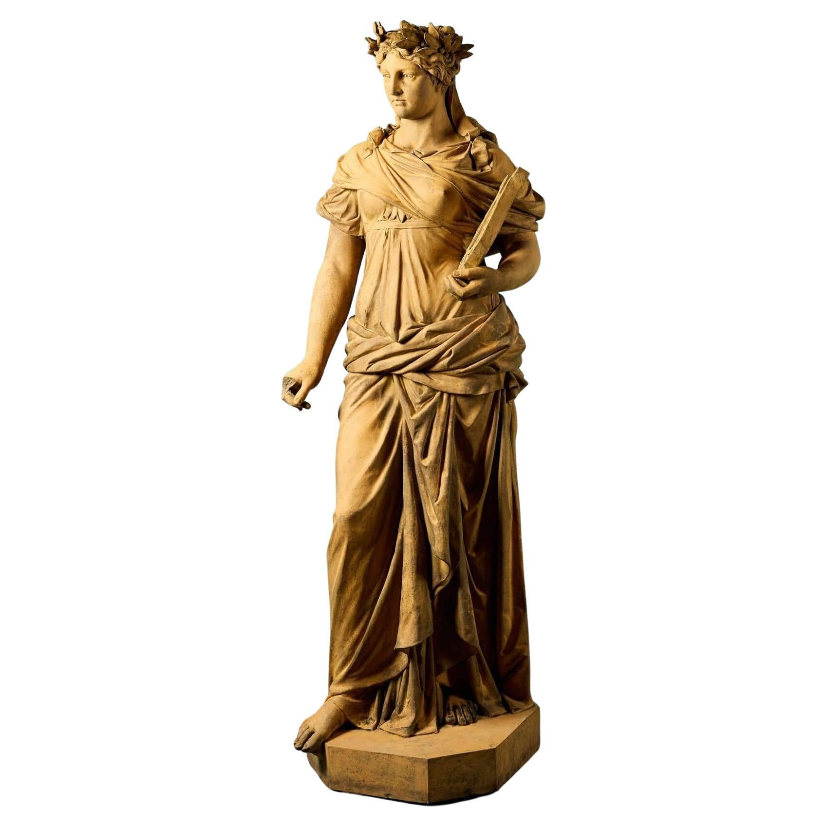 Terrakotta- Erato-Statue in Lebensgröße, 1 von 9 aus dem Apollo Inn, London im Angebot