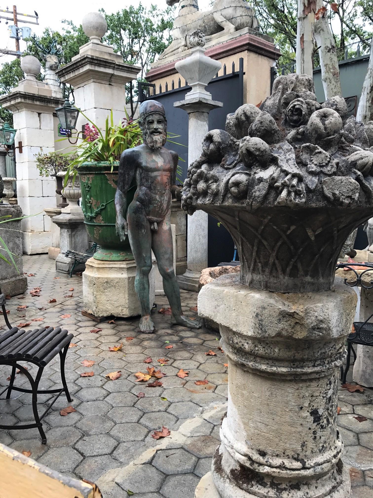 Zwei große Bronzestatuen in Lebensgröße im Riace-Kriegerstil Erectheus & Eumolpos, Erectheus & Eumolpos  6