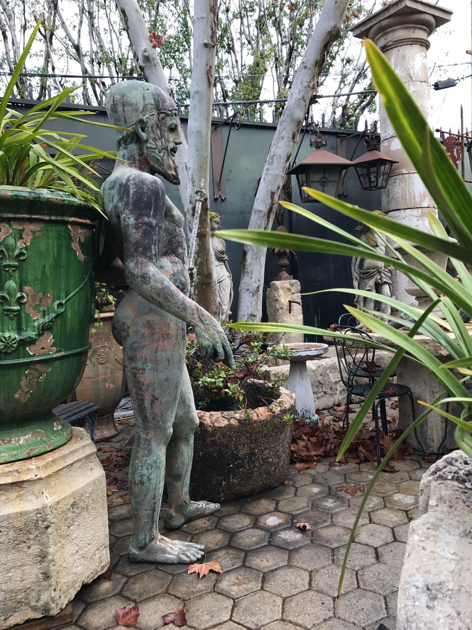 riace warrior statue