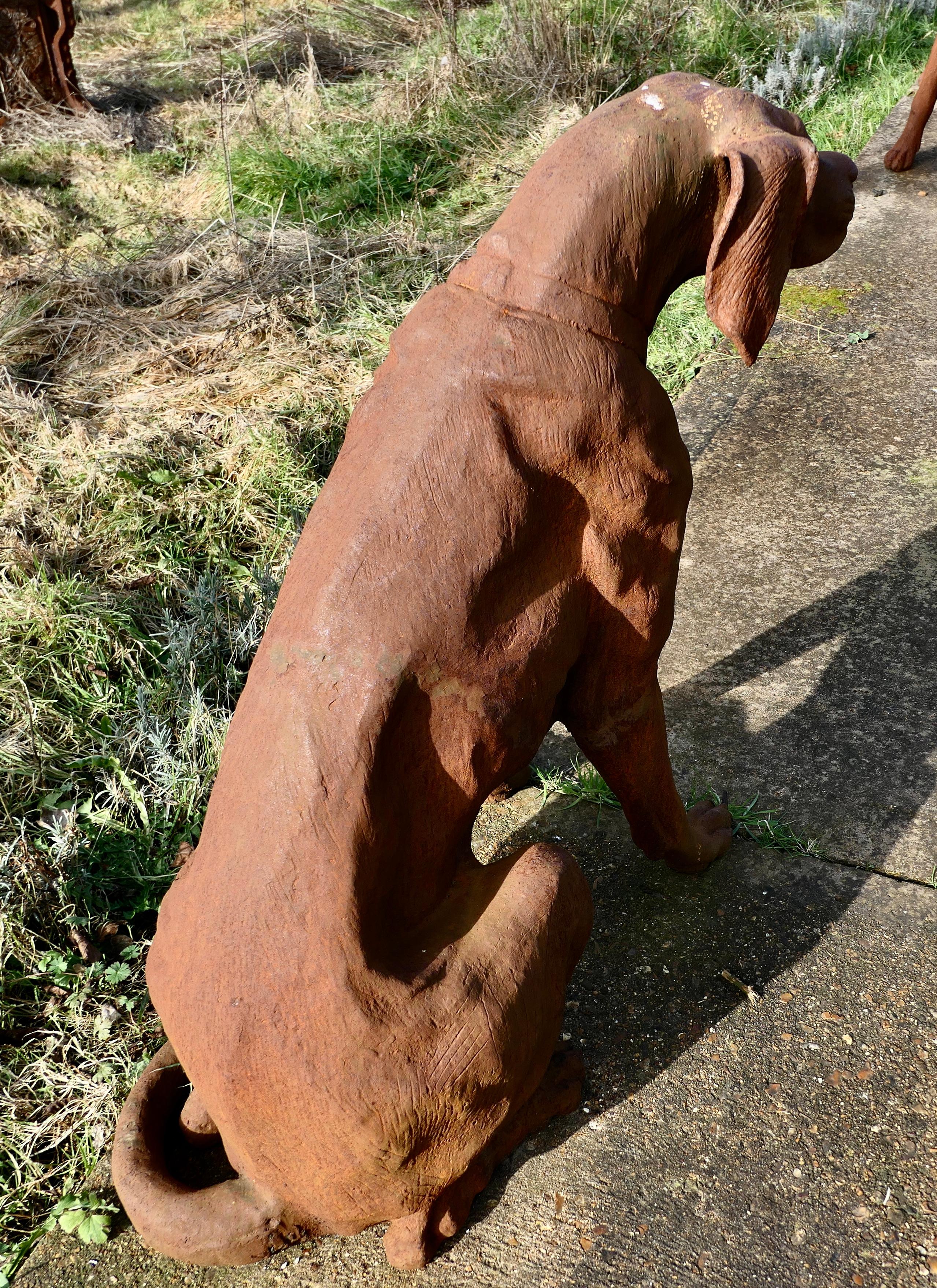 Life-size Weathered Cast Iron Statue of a Hunting Dog   In Good Condition For Sale In Chillerton, Isle of Wight