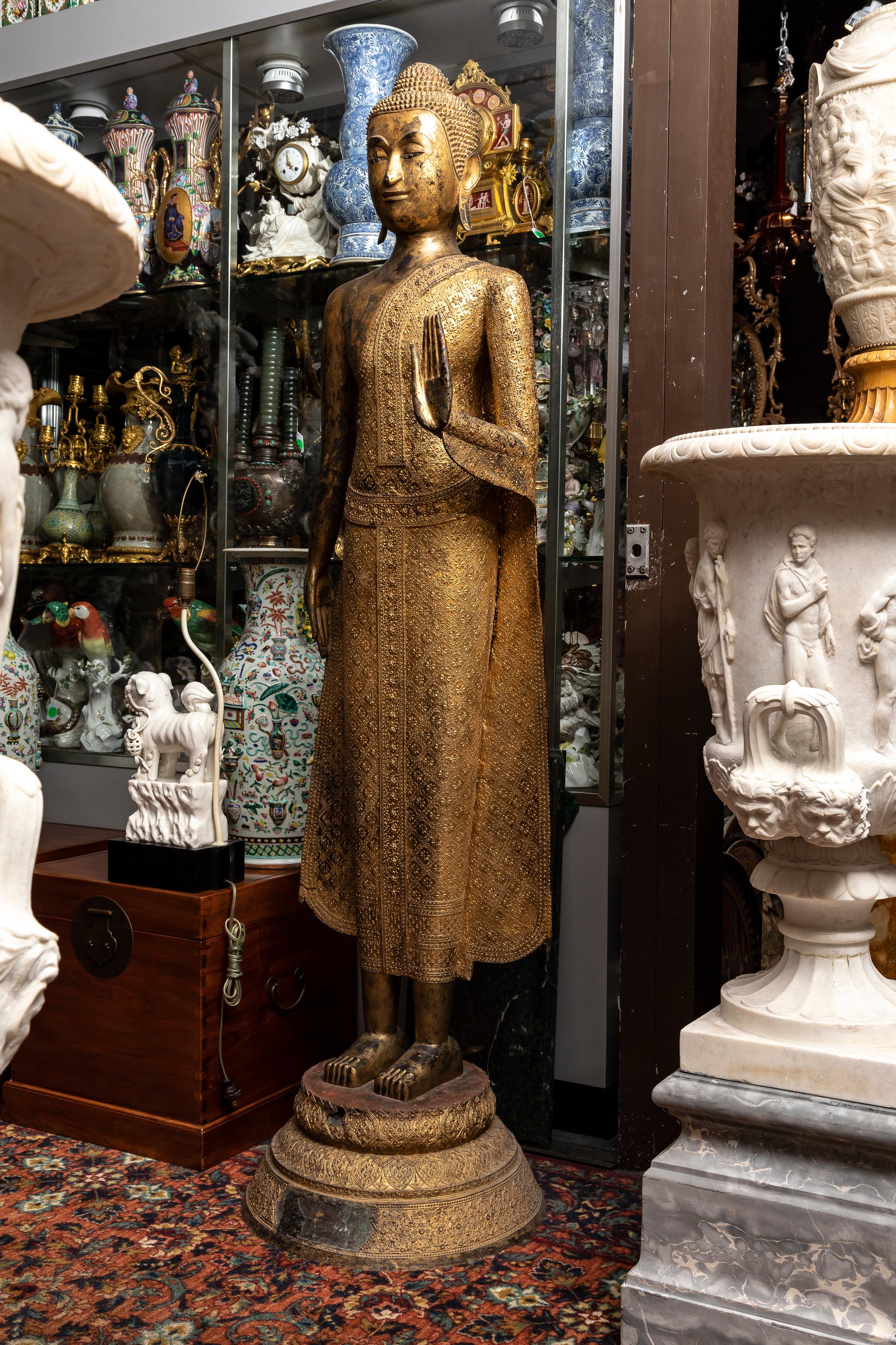 Life-Sized 19th Century Gilt Bronze Thai Buddha with Mother of Pearl Eyes In Good Condition For Sale In New York, NY