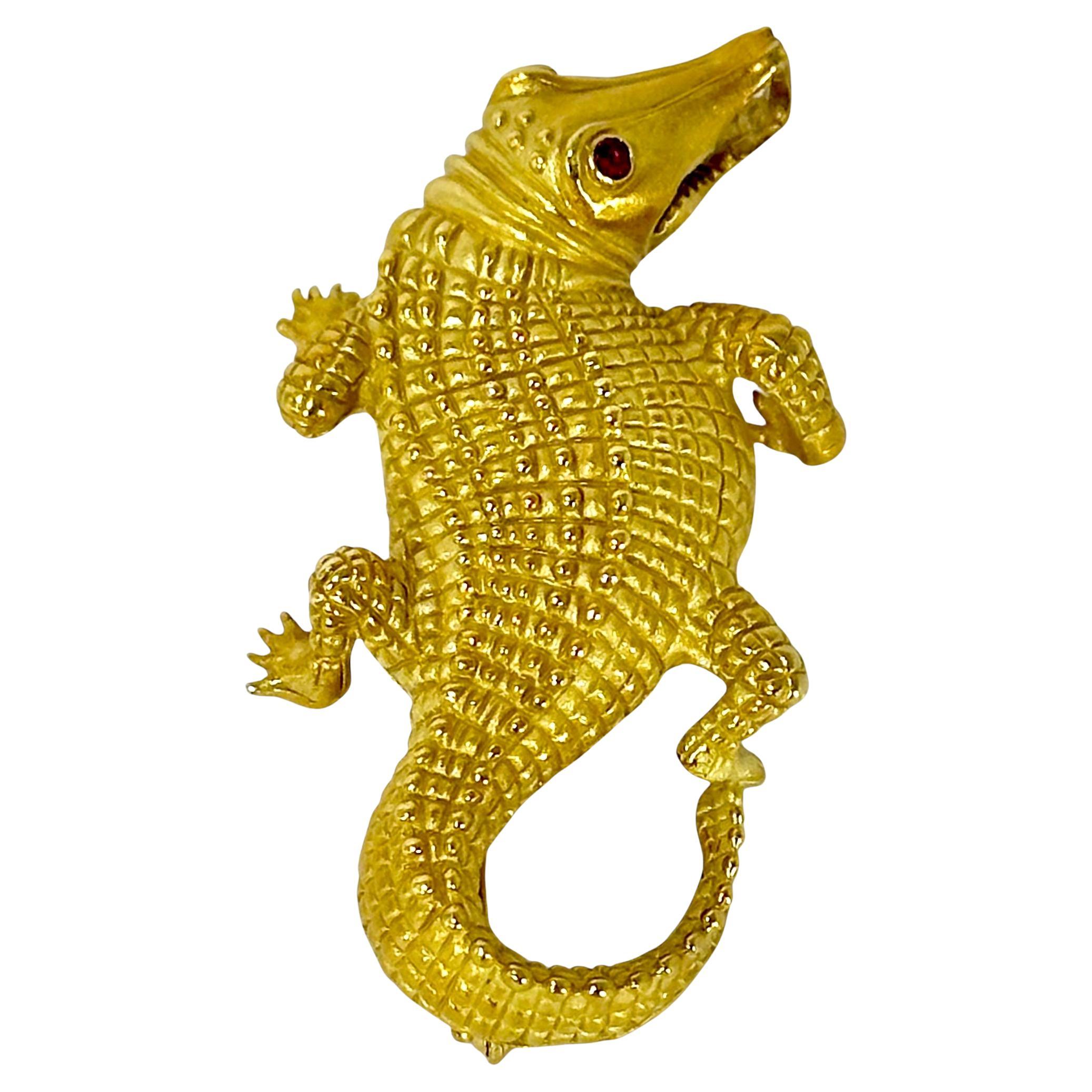 Lifelike 18K Gold Alligator Pendant/Brooch 2 3/8 Inches Long by Vahe Naltchayan