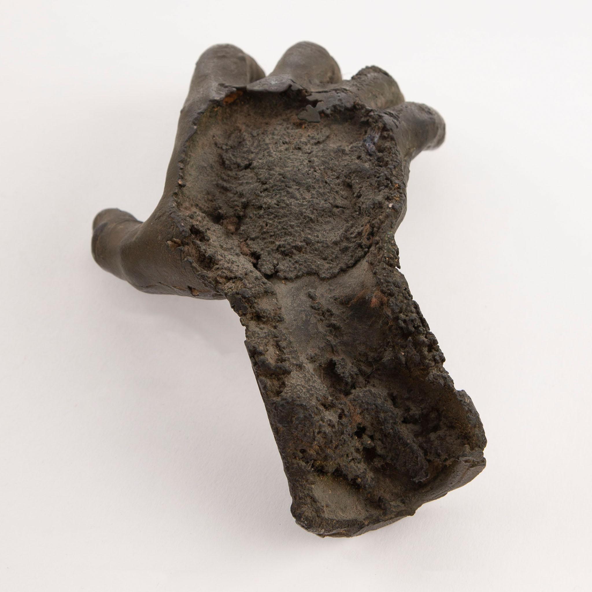 Lifelike Cast Bronze Right Hand, Early 20th Century For Sale 1