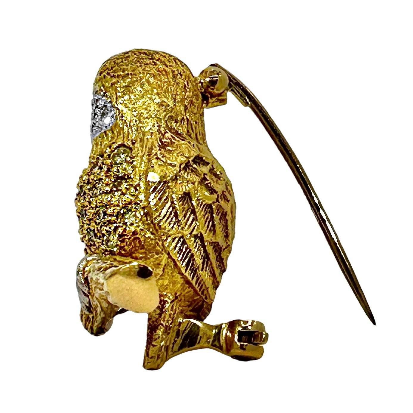 Modern Lifelike E. Wolfe & Co.Bird on a Branch with White & Yellow Diamonds in 18K Gold For Sale