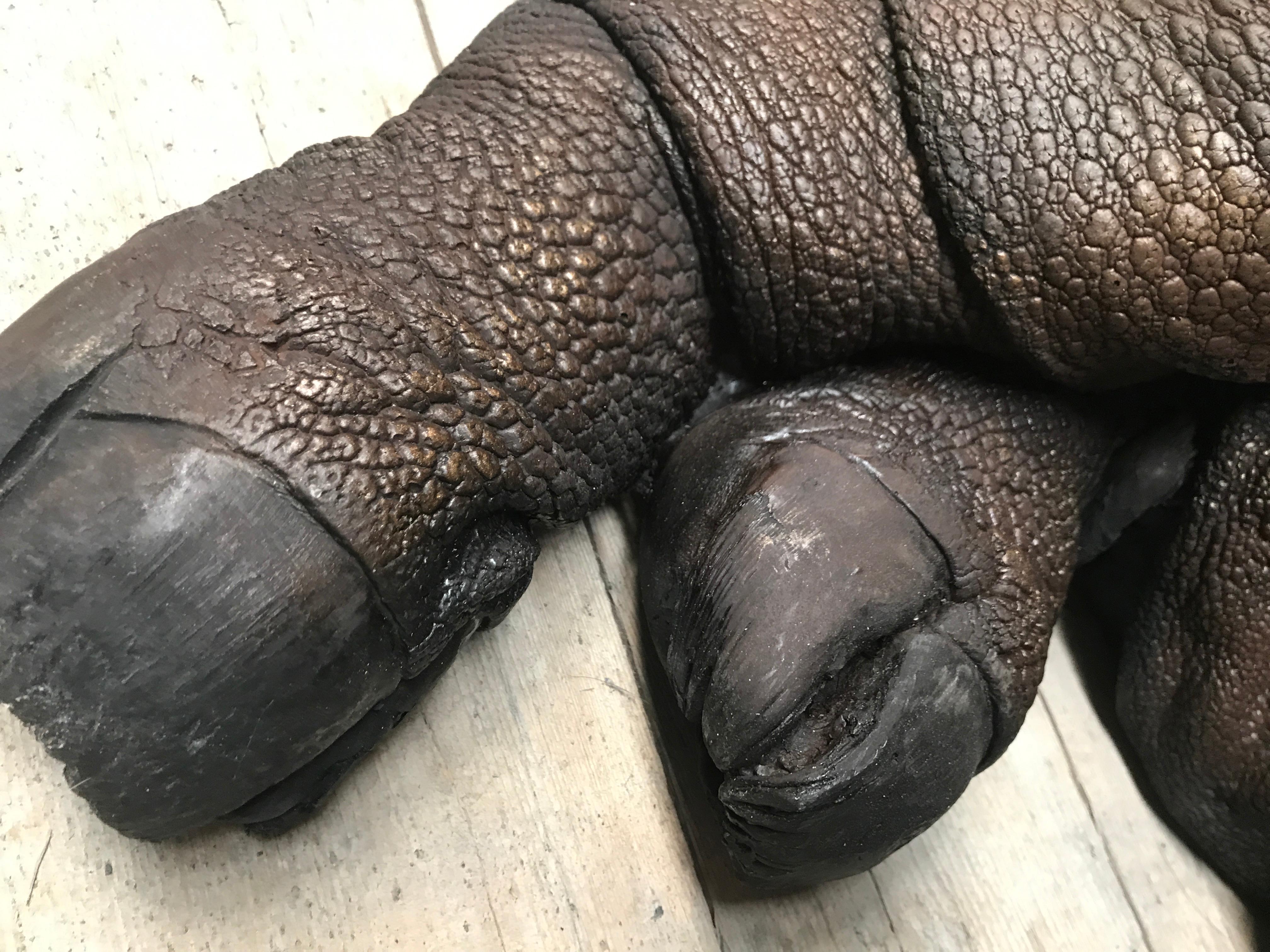 Skulpturale Nachbildung eines Rhino-Kalbs im Zustand „Hervorragend“ im Angebot in Eindhoven, NL