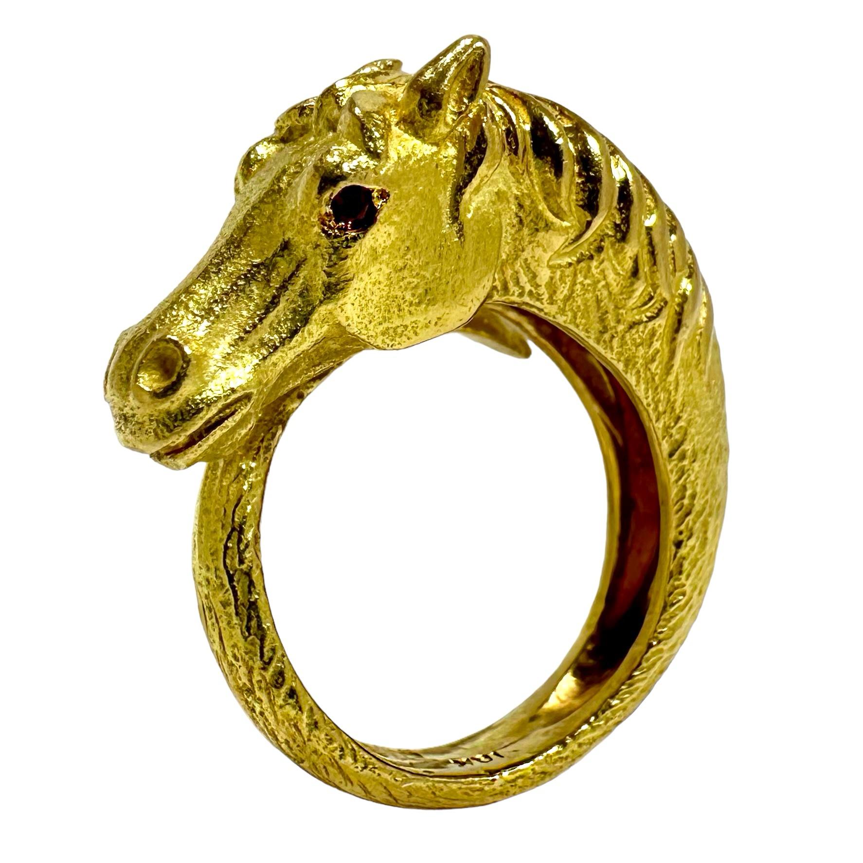 Single Cut  Lifelike Vintage George Lederman 18k Gold Equestrian Ring with Ruby Eyes For Sale
