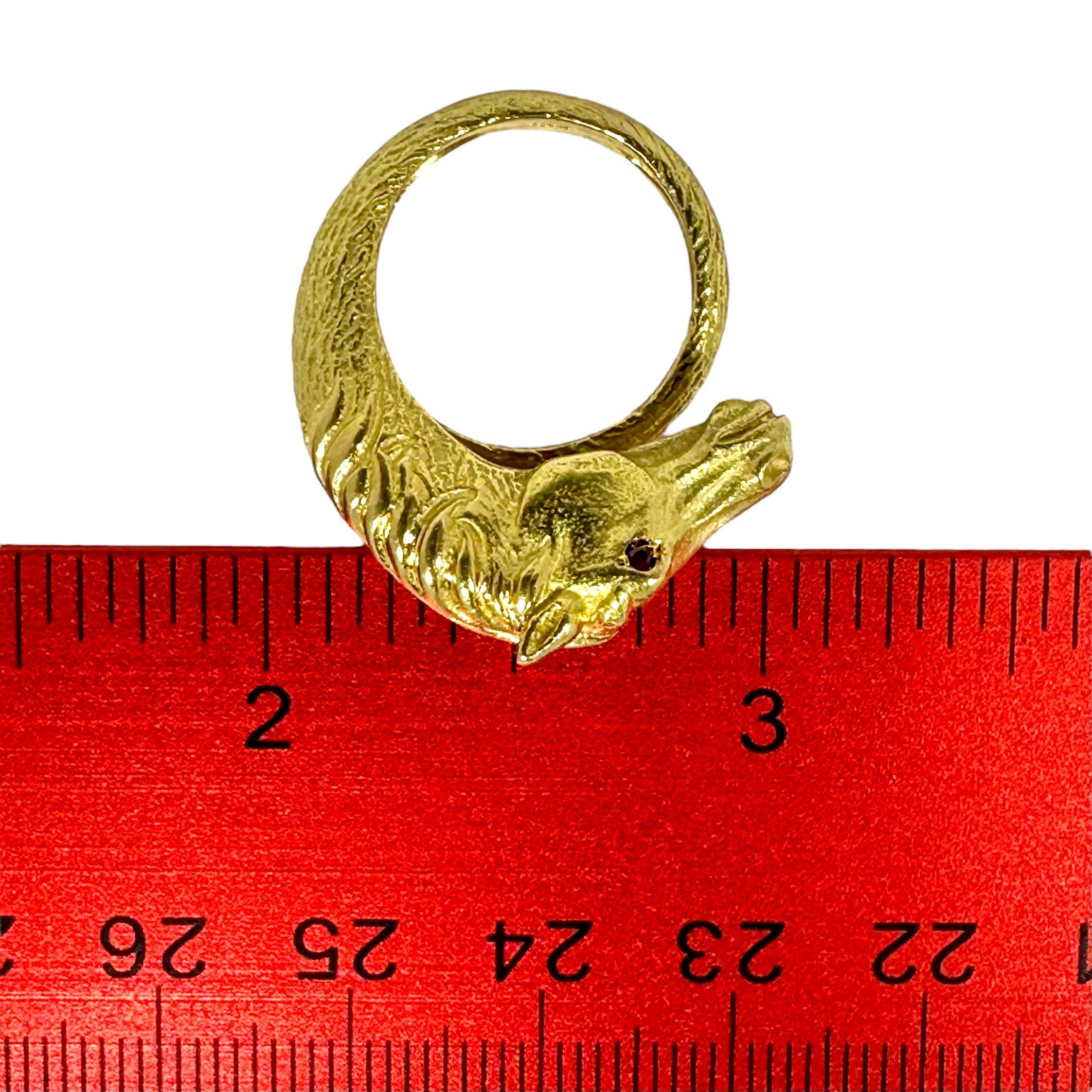  Lifelike Vintage George Lederman 18k Gold Equestrian Ring with Ruby Eyes For Sale 1