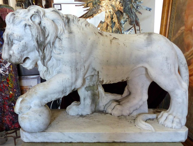 Lifesize 19th Century Pair of Italian Classical Marble Lion Statue