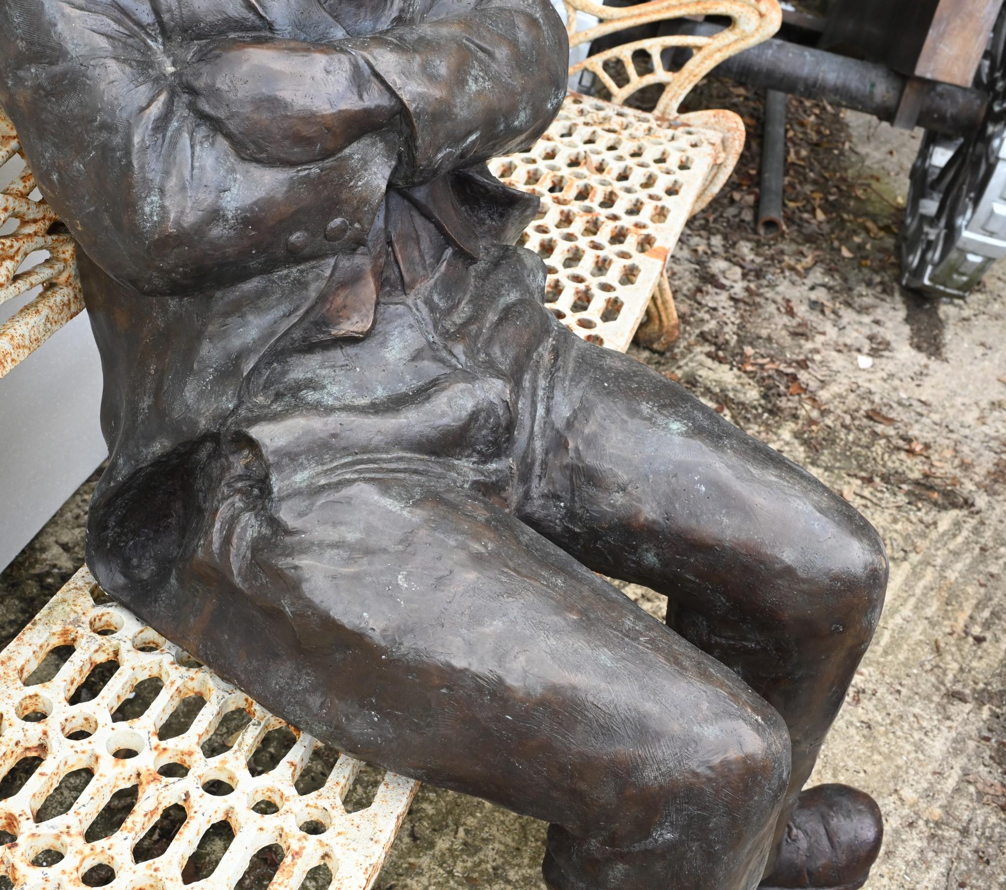 Fine XIX secolo Statua di bronzo a grandezza naturale di Charlie Chaplin - Scultura da giardino in vendita