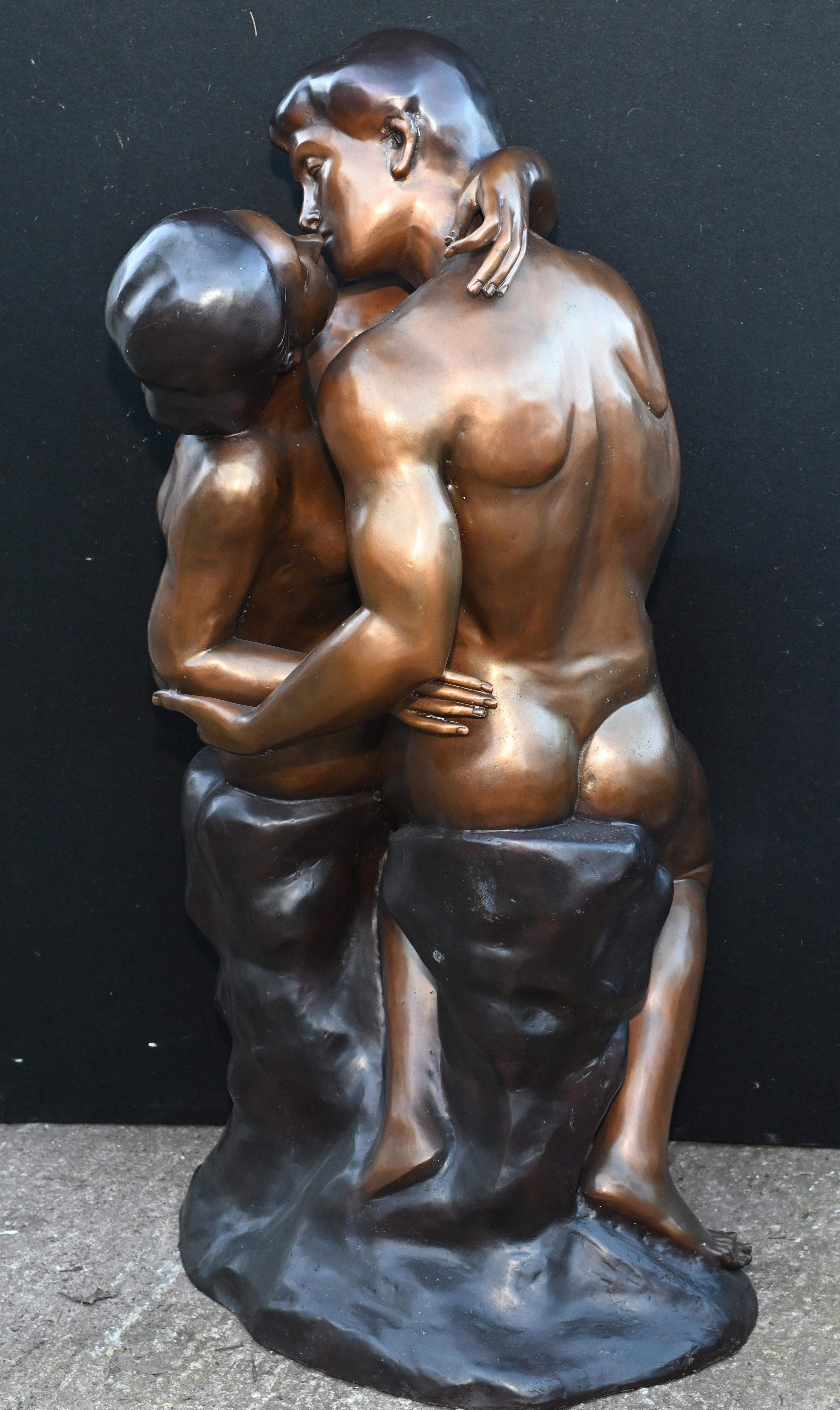Lifesize Bronze the Kiss Statue After Rodin Garden Casting For Sale 5