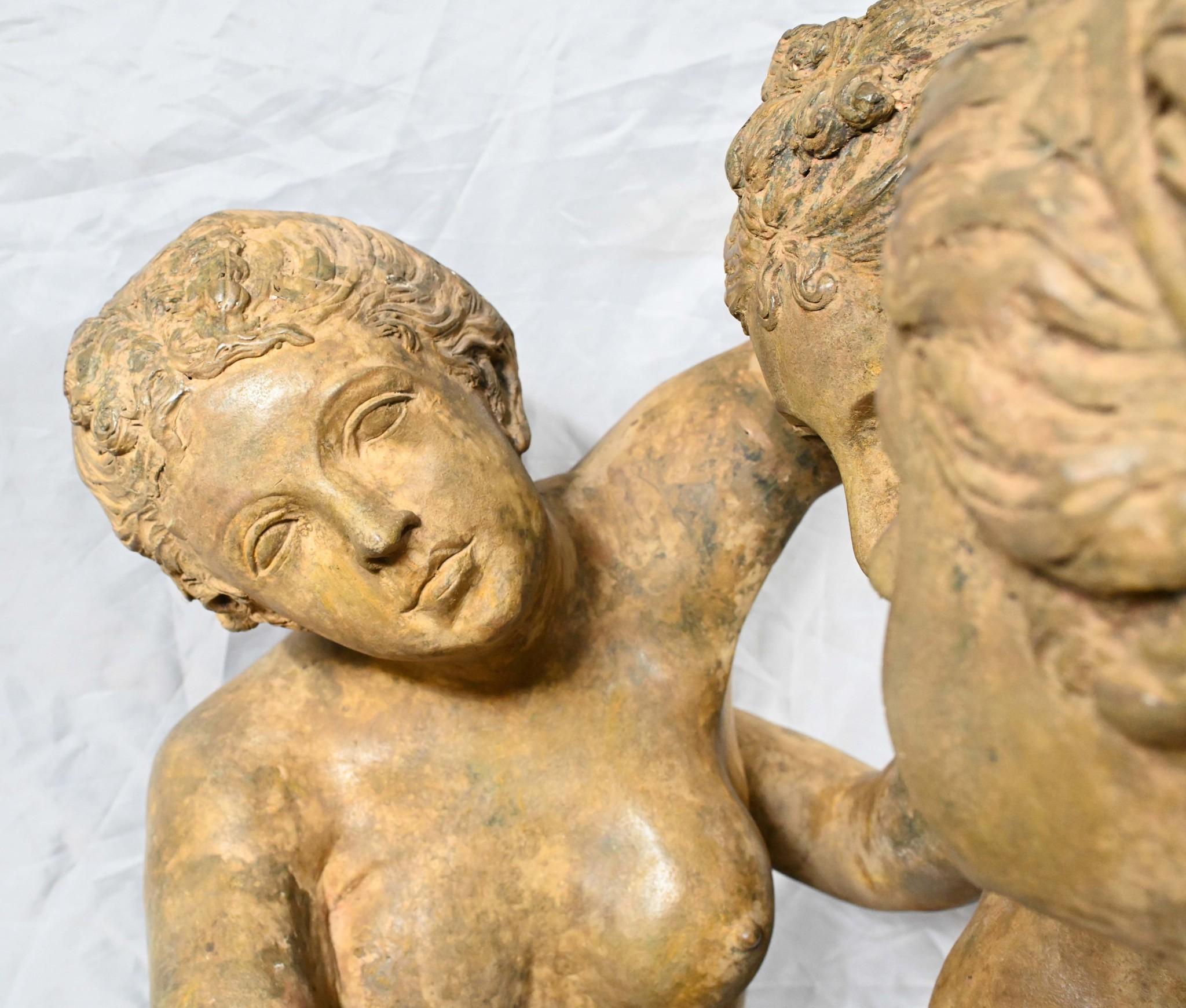 Statua di bronzo a grandezza naturale delle tre Grazie, statua greca nuda e femminile In condizioni buone in vendita a Potters Bar, GB
