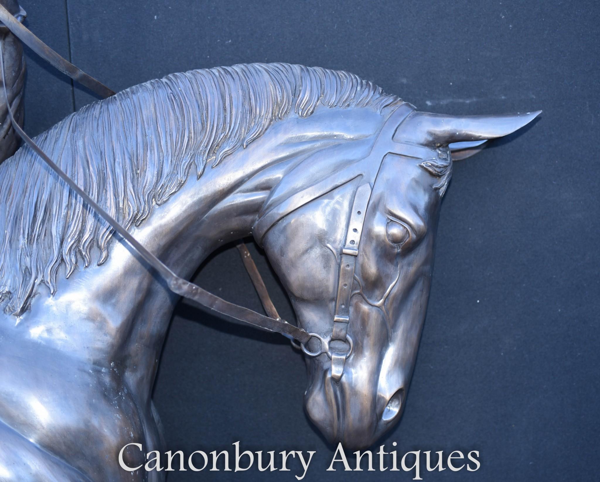 Fin du 20e siècle Statue en bronze à taille réelle de cheval et de jockey par Bonheur en vente