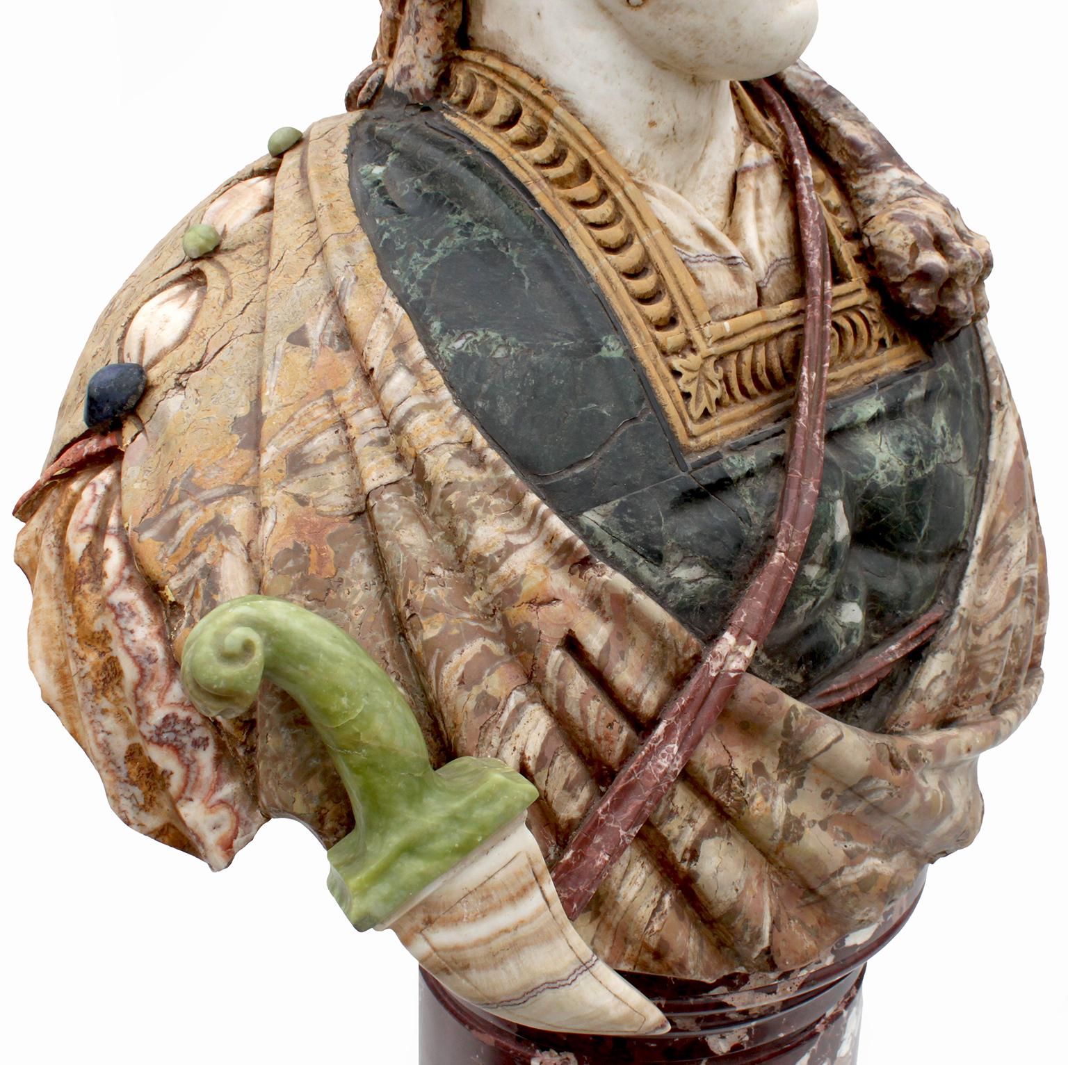 Buste grandeur nature en marbre italien du XIXe siècle représentant un guerrier gréco-romain en vente 7