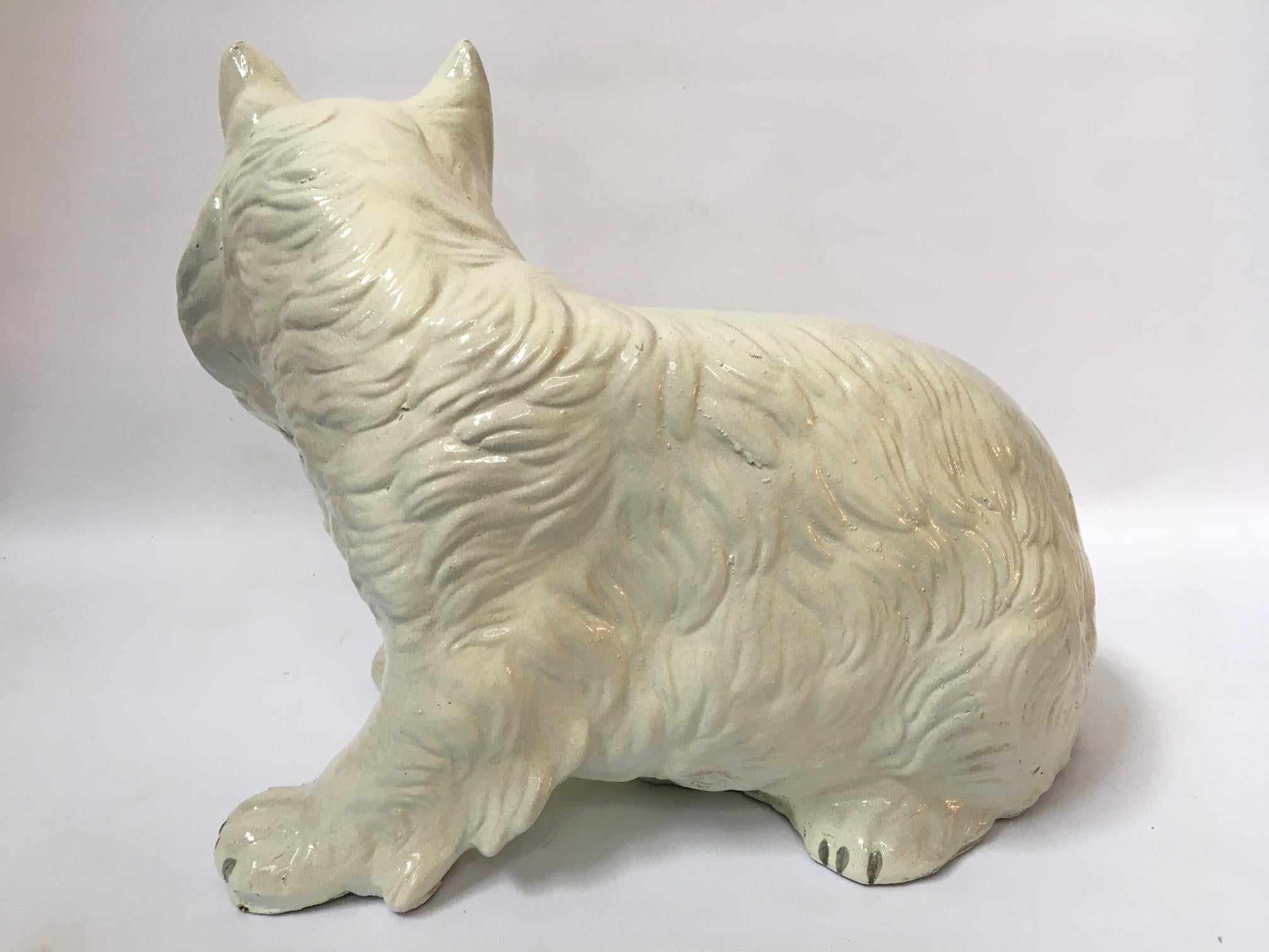 persian cat sculpture
