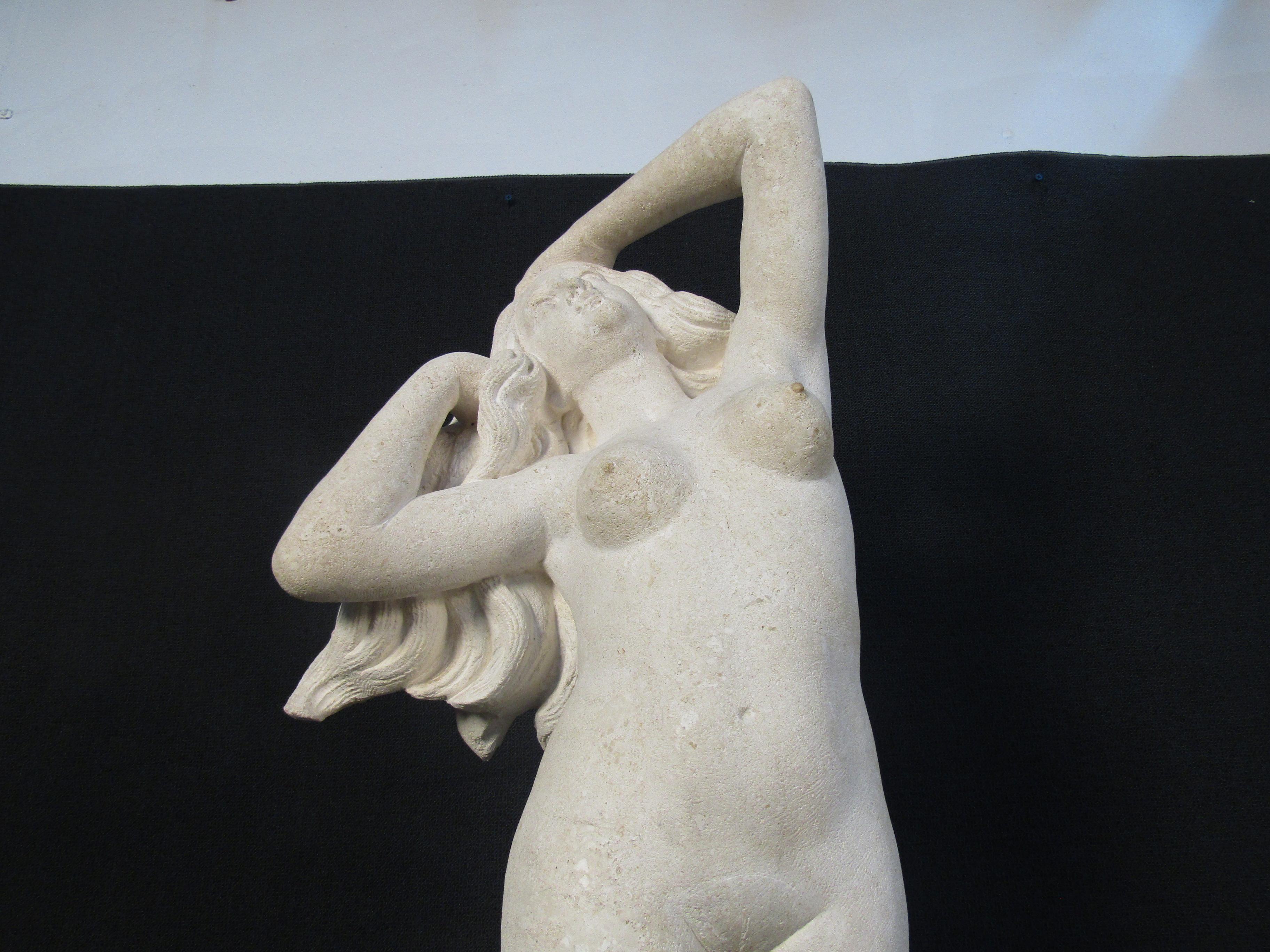 Skulptur eines nackten Akts in Originalgröße (Neoklassisch) im Angebot