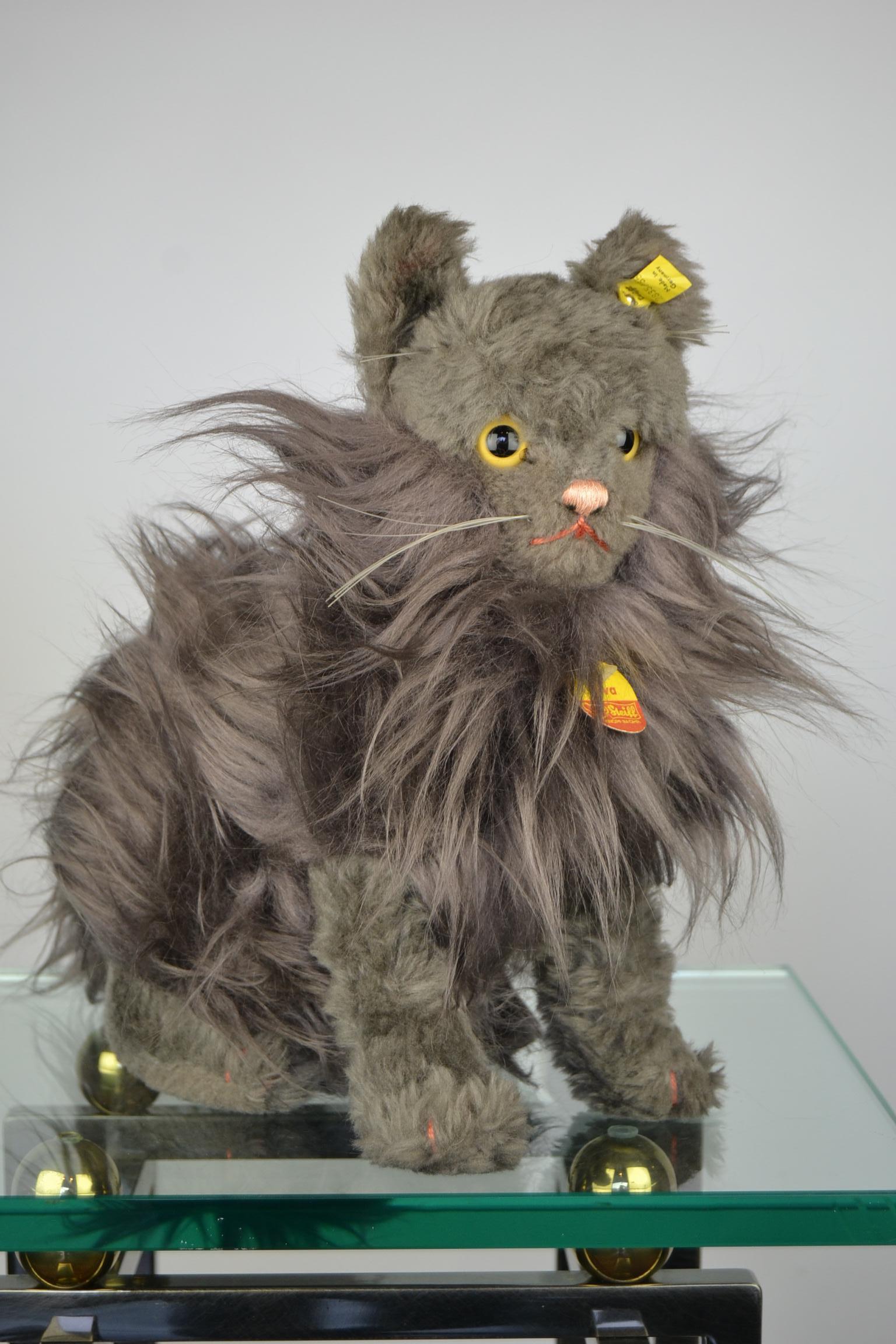 Lifesize Persian Cat Toy, Diva, by Steiff, Germany, 1968-1978 3