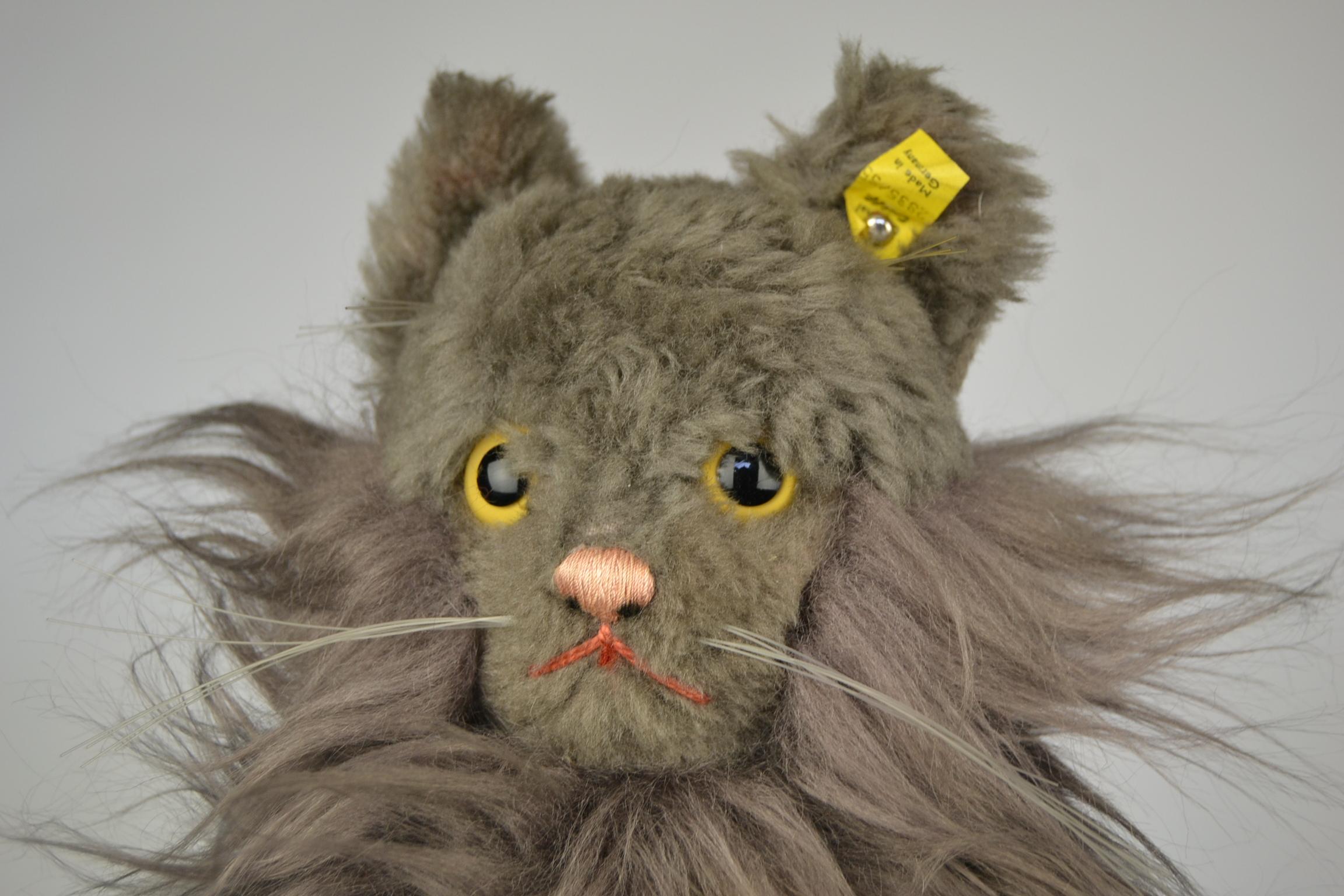 Lifesize Persian Cat Toy, Diva, by Steiff, Germany, 1968-1978 4