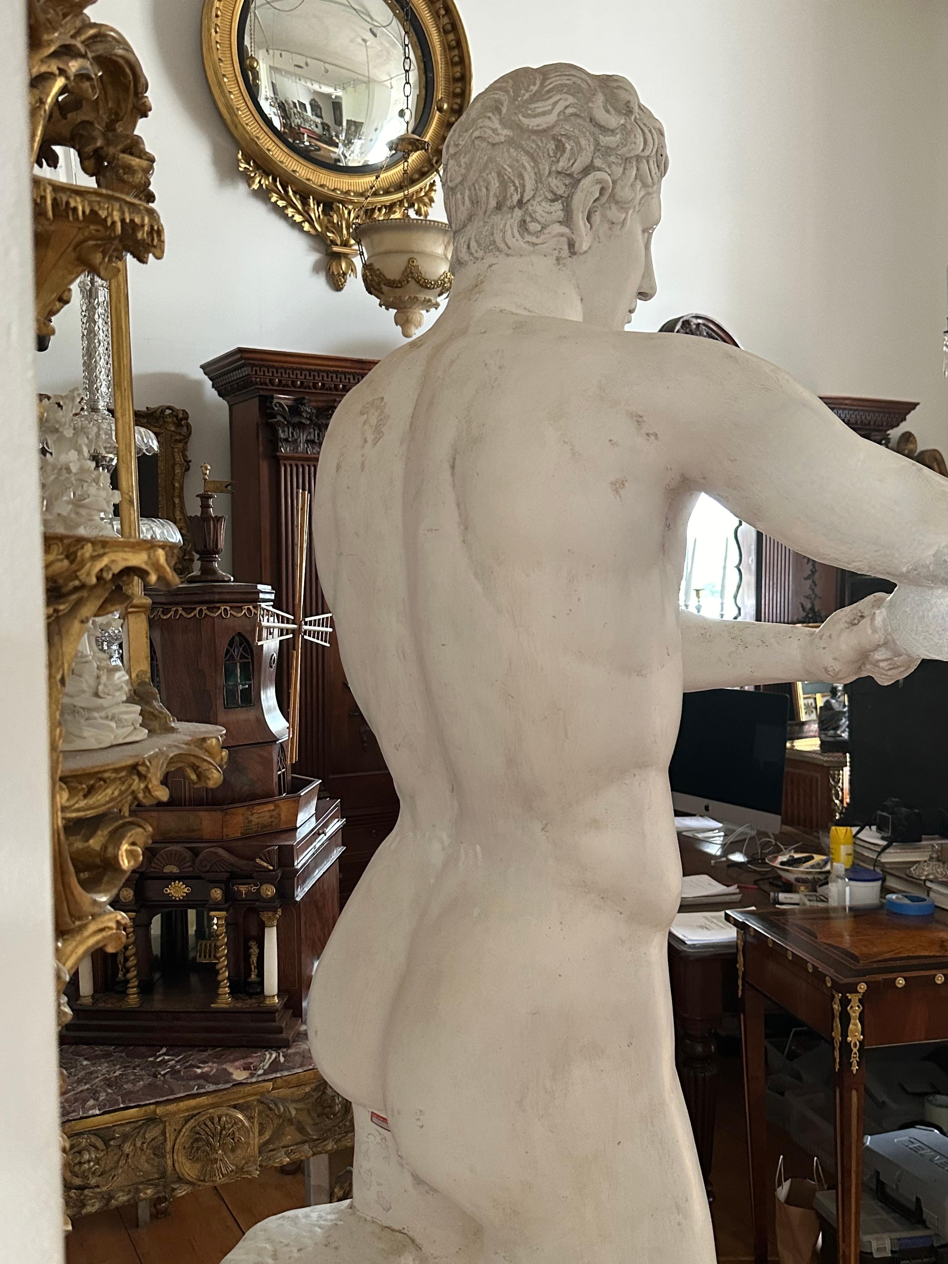 un statue