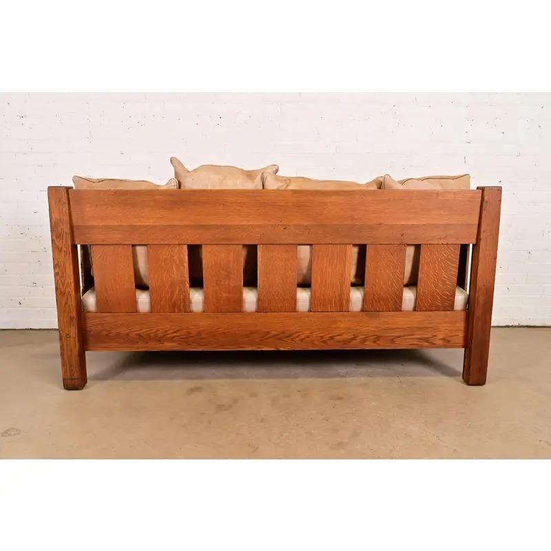 Lifetime Antike Mission Oak Arts and Crafts Settle Sofa, CIRCA 1900 im Angebot 4