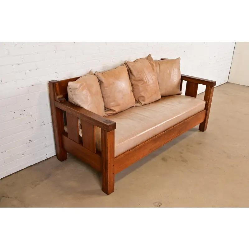 Lifetime Antike Mission Oak Arts and Crafts Settle Sofa, CIRCA 1900 (20. Jahrhundert) im Angebot