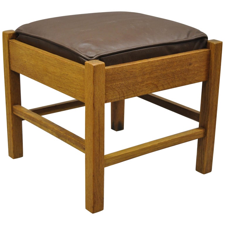 Lifetime Furniture 403 Mission Oak Arts & Crafts Leather Ottoman Stool Footstool For Sale