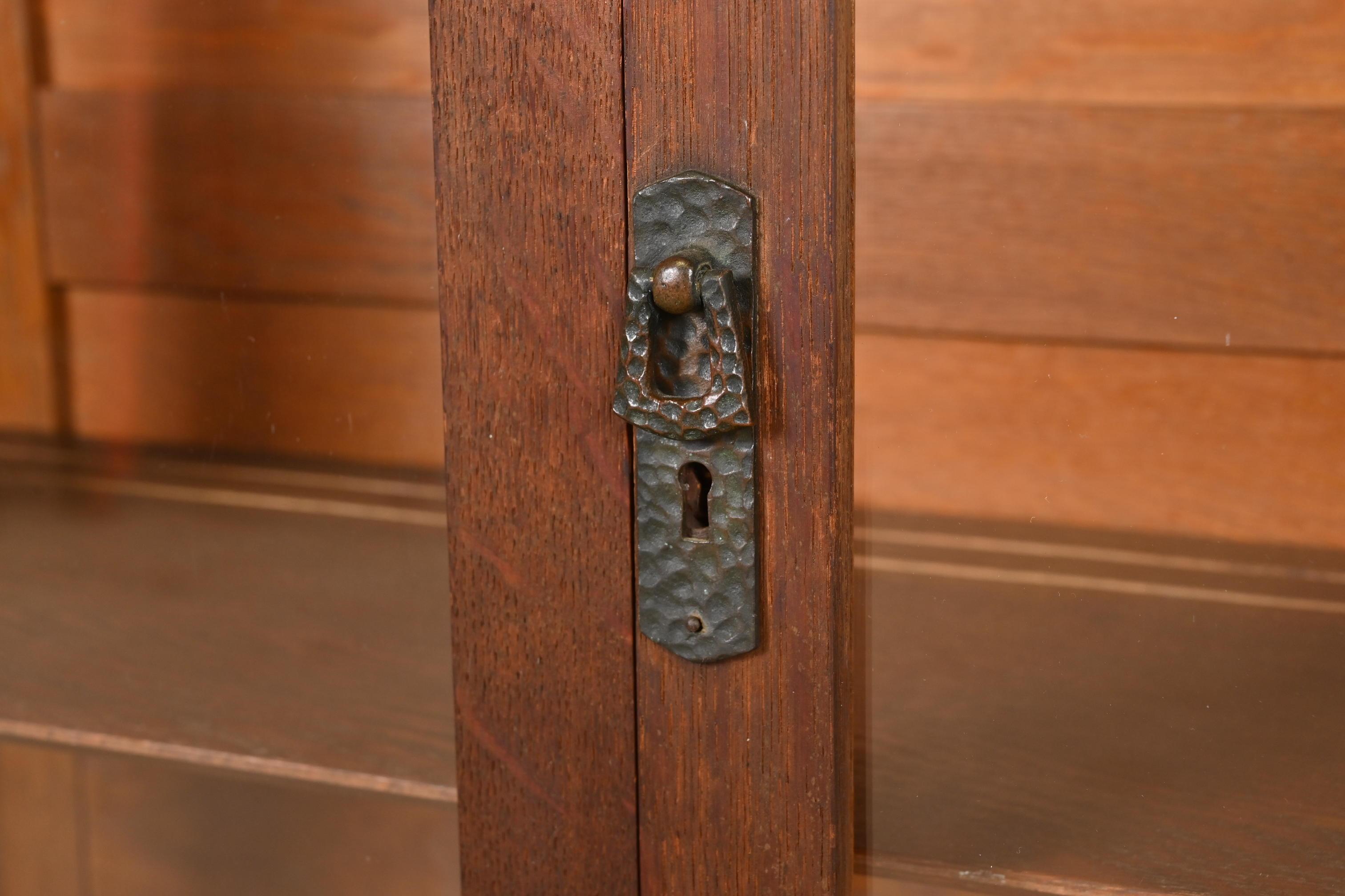 Copper Lifetime Furniture Antique Mission Oak Arts & Crafts Bookcase Cabinet