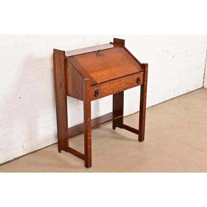 Lifetime Furniture Antique Mission Oak Arts & Crafts Drop Front Secretary Desk In Good Condition For Sale In South Bend, IN