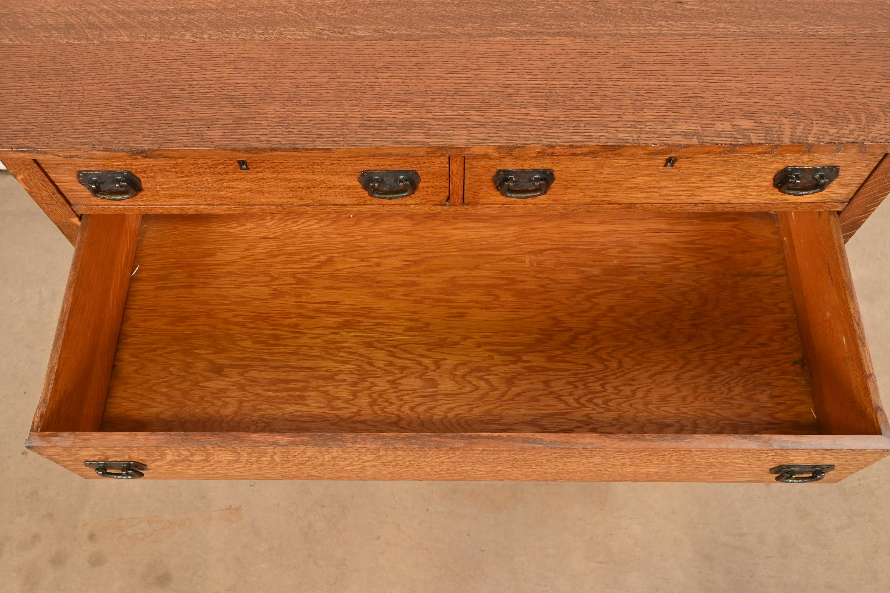 Antikes, lebenslanges Möbel-Sideboard/Buffet aus Eiche im Missionsstil, Arts and Crafts im Angebot 1