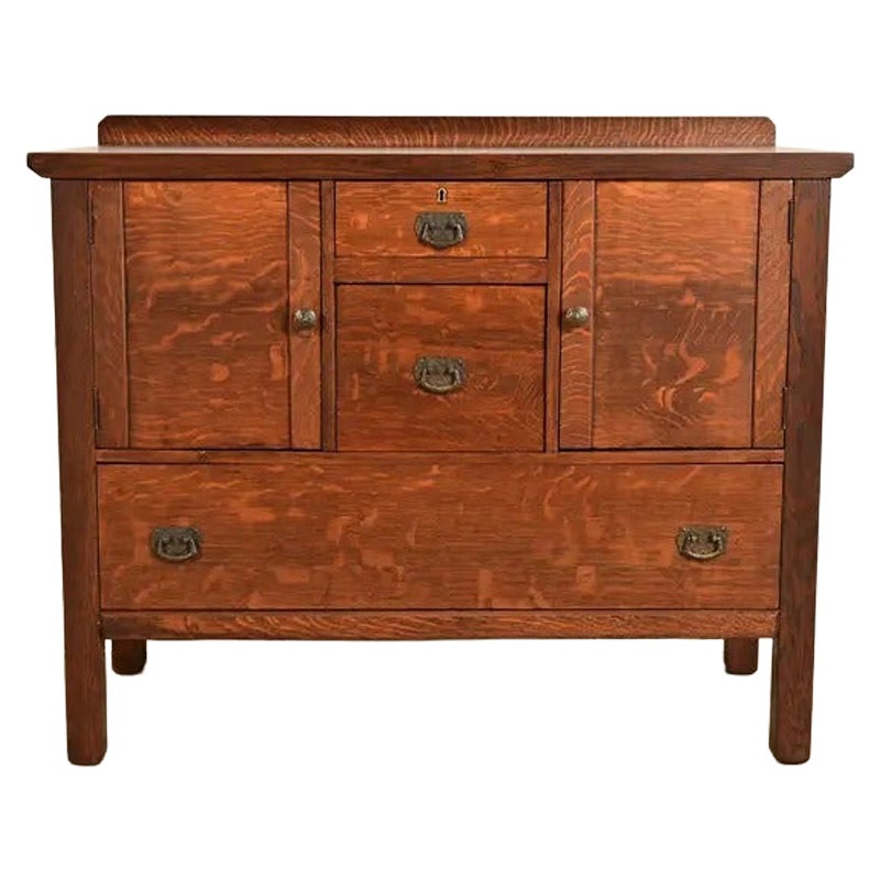 Lifetime Furniture – Antikes Sideboard im Mission-Arts-and-Crafts-Stil, neu restauriert im Angebot