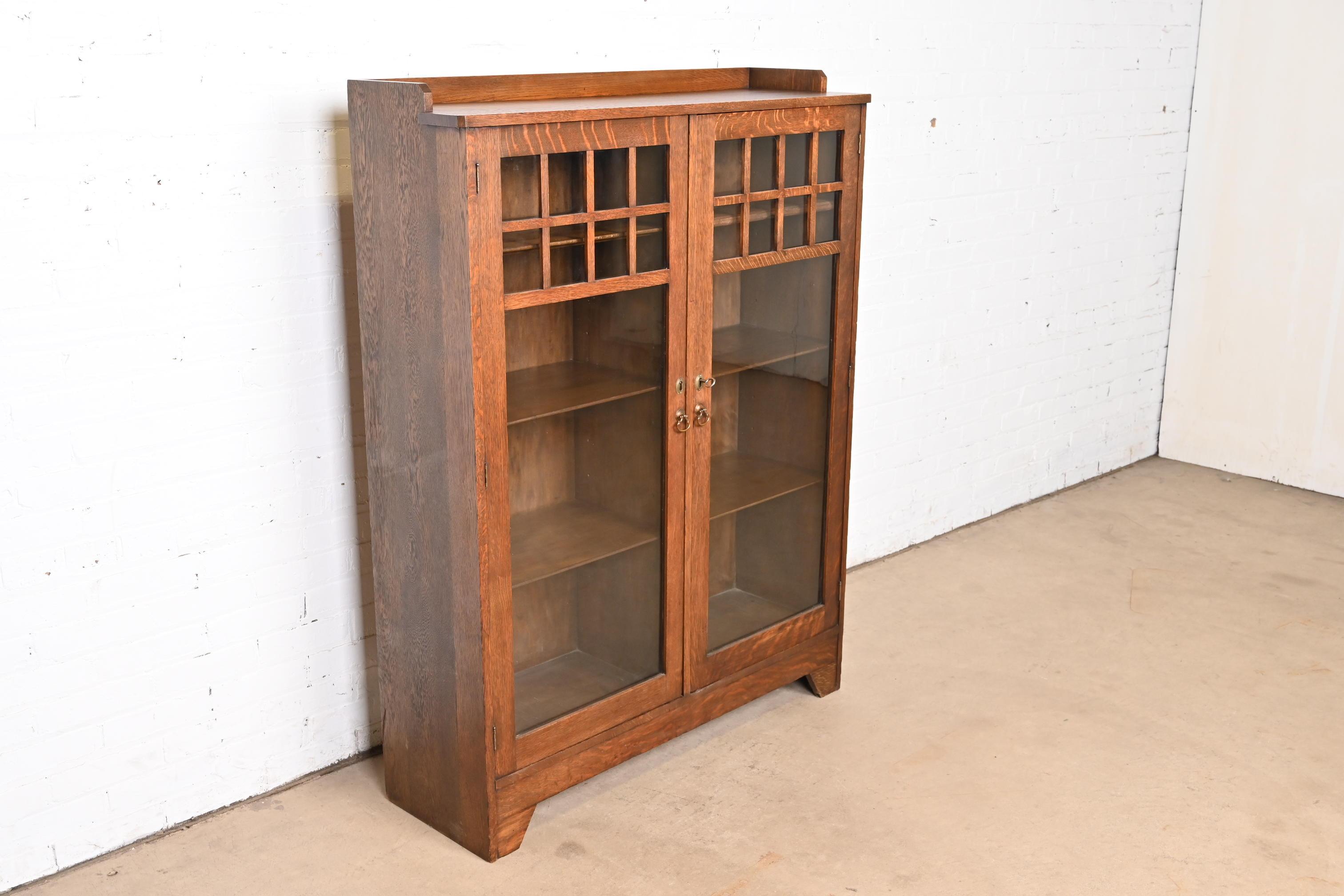 Lifetime Furniture Mission Oak Arts & Crafts Glass Front Double Bookcase Cabinet In Good Condition For Sale In South Bend, IN