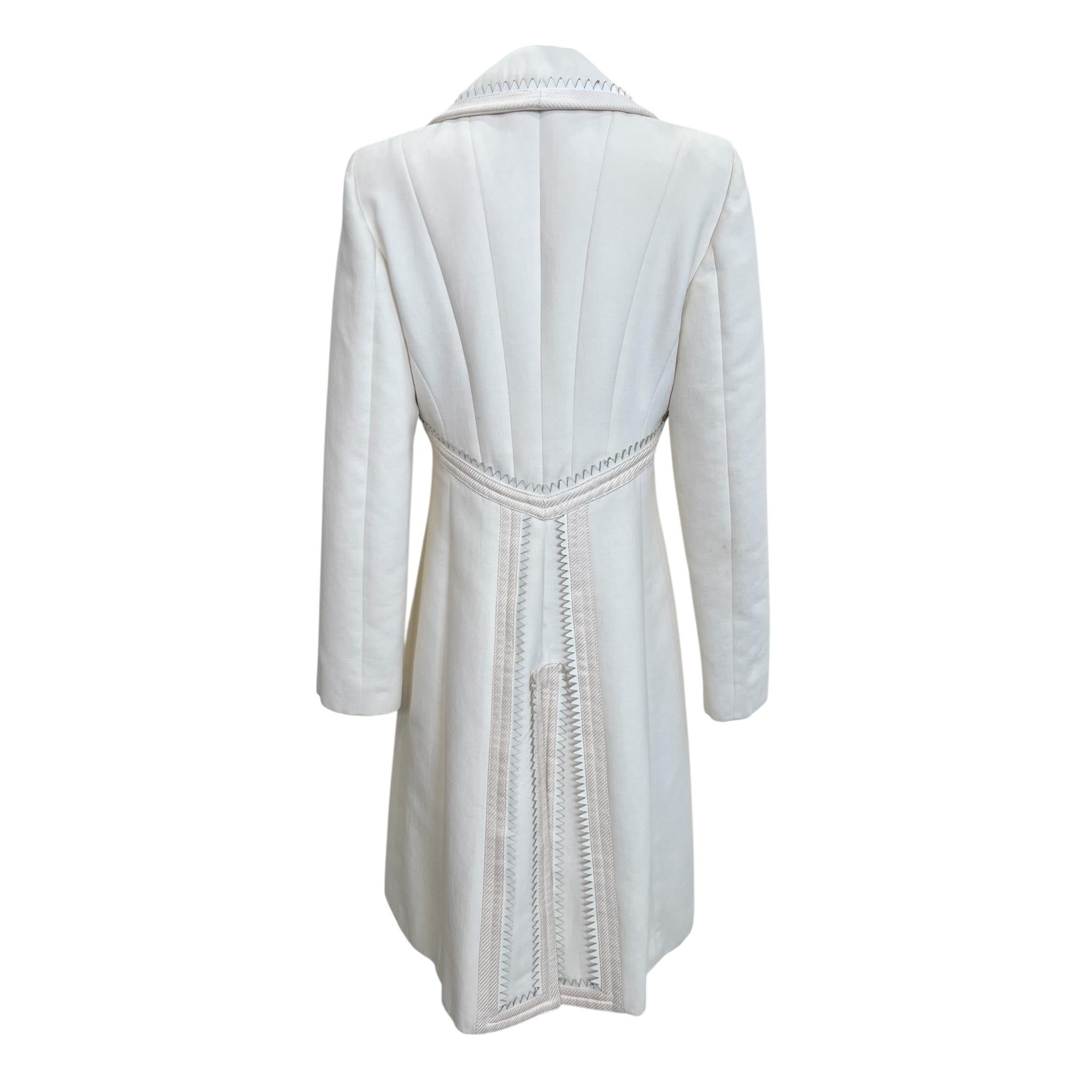 Lifetime Gianni Versace Couture 1990's Elfenbeinfarbener Wollmantel mit Lederbesatz Damen im Angebot