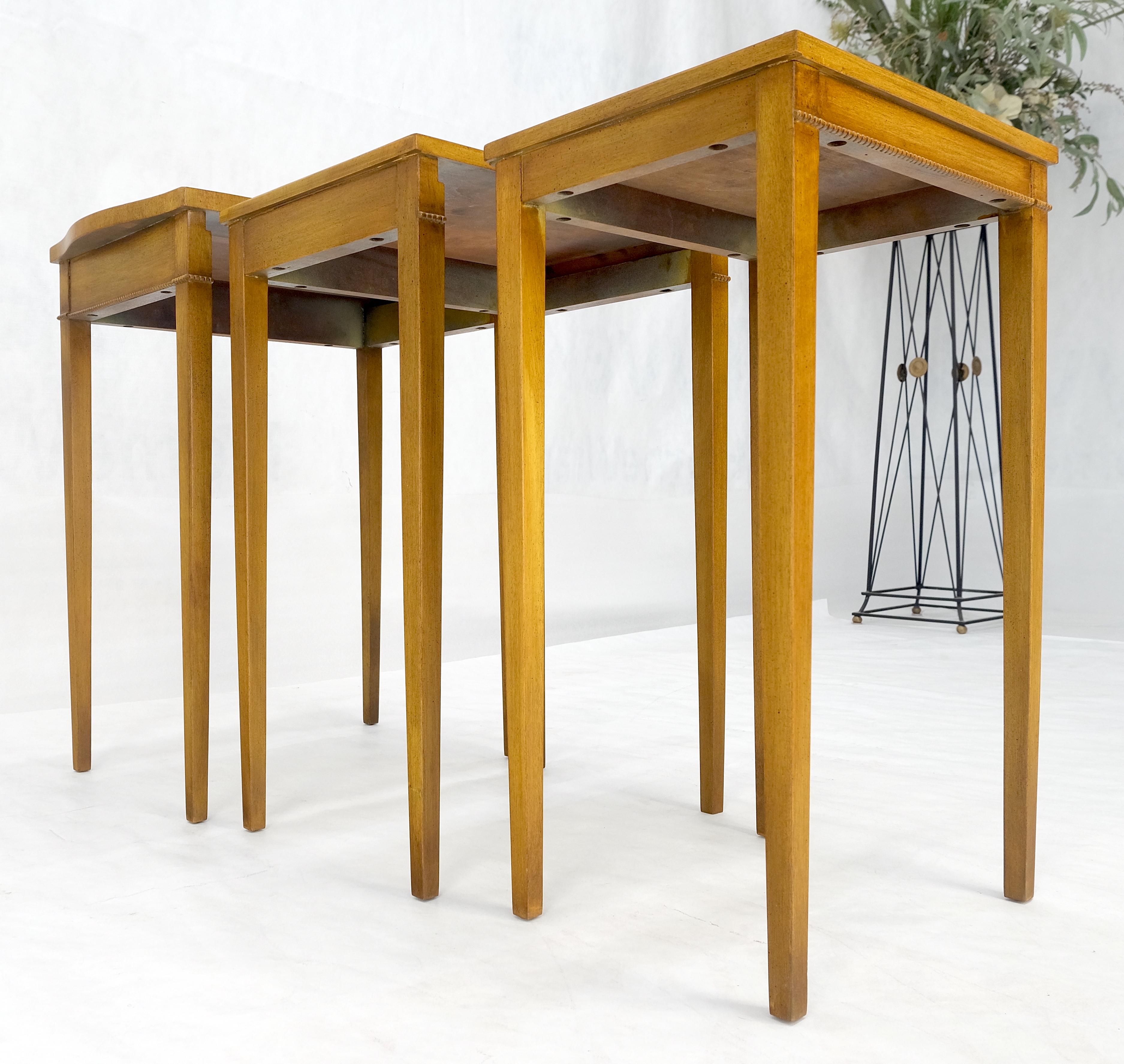 Light American Walnut Gallery Top Tapered Legs Federal Set of 3 Nesting Tables For Sale 1