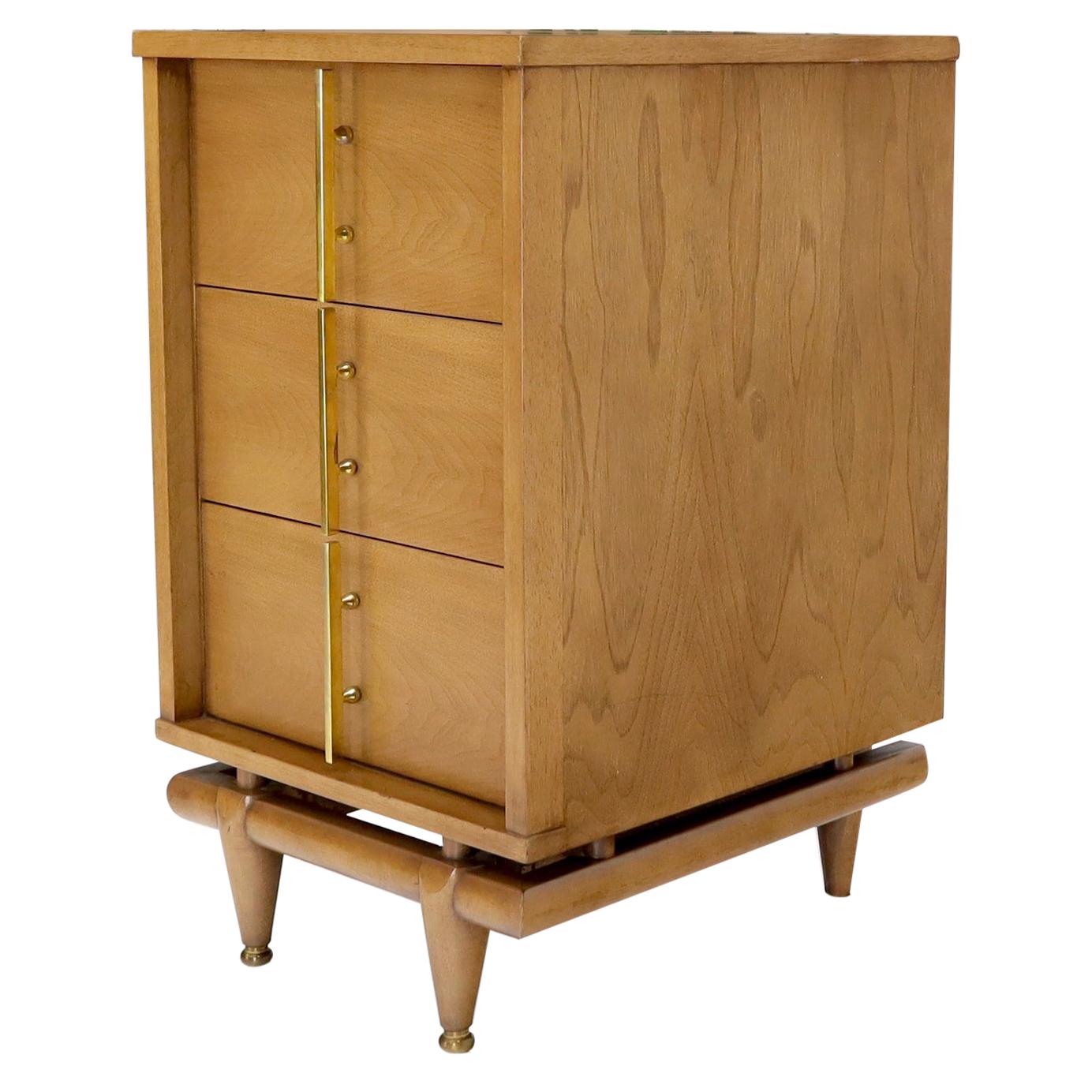 Light American Walnut Three Drawer End Table Night Stand w/ Brass Hardware Pulls For Sale