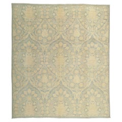 Light and Airy Southern Living Damask Rug with Transitional Coastal Style