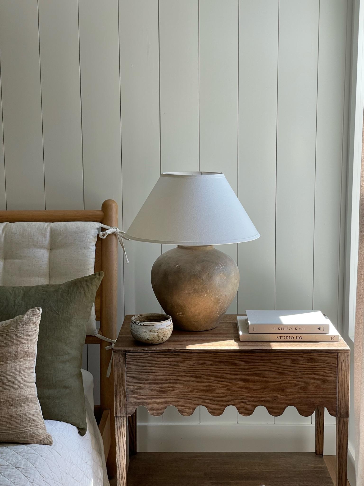 Light and Dwell Charli Wave Scalloped Oak Nightstand with Drawer In New Condition For Sale In Corvallis, OR