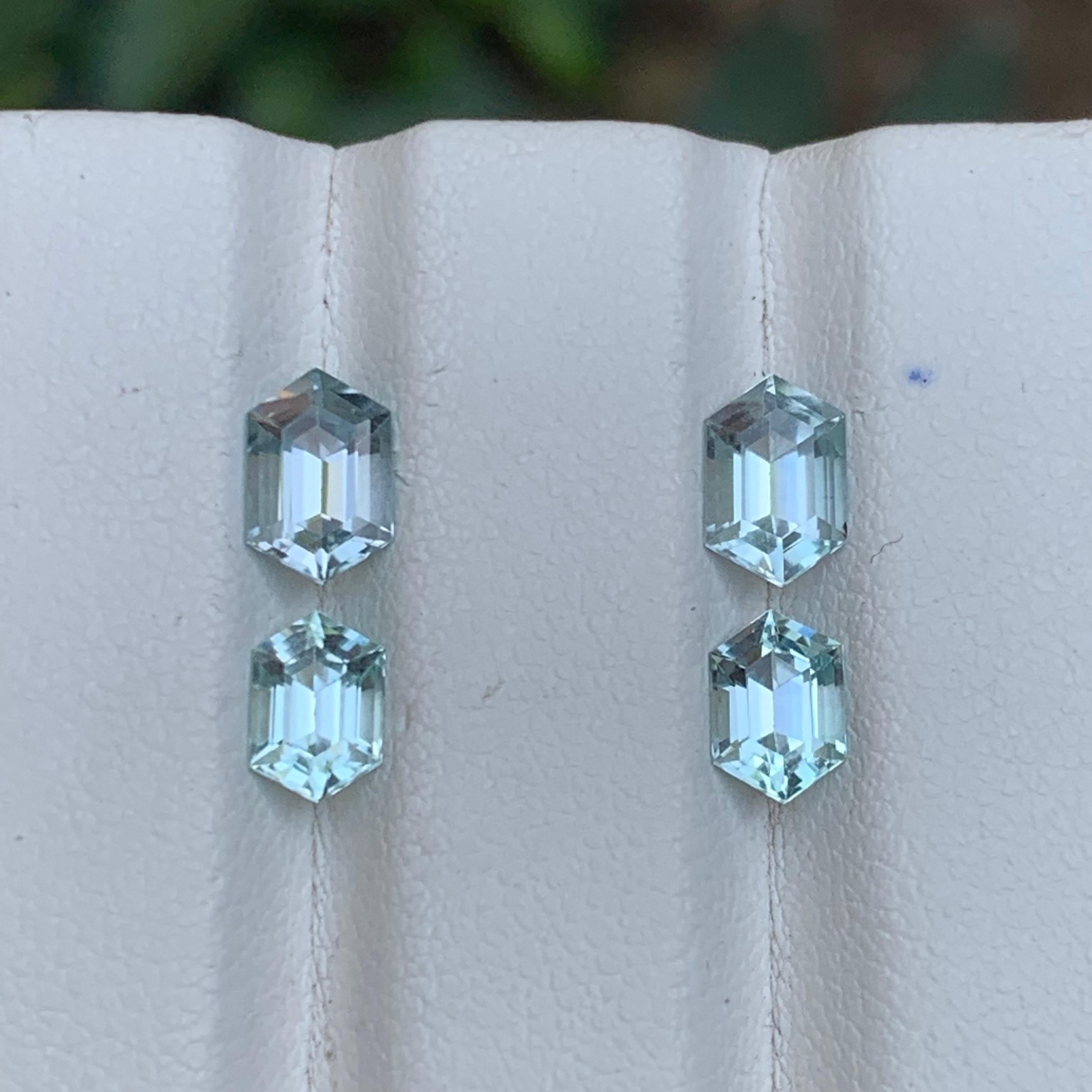 da uomo o donna Light Aqua Sea-foam Natural Tourmaline Earrings Loose Gemstone Pairs 3.05 Carat in vendita