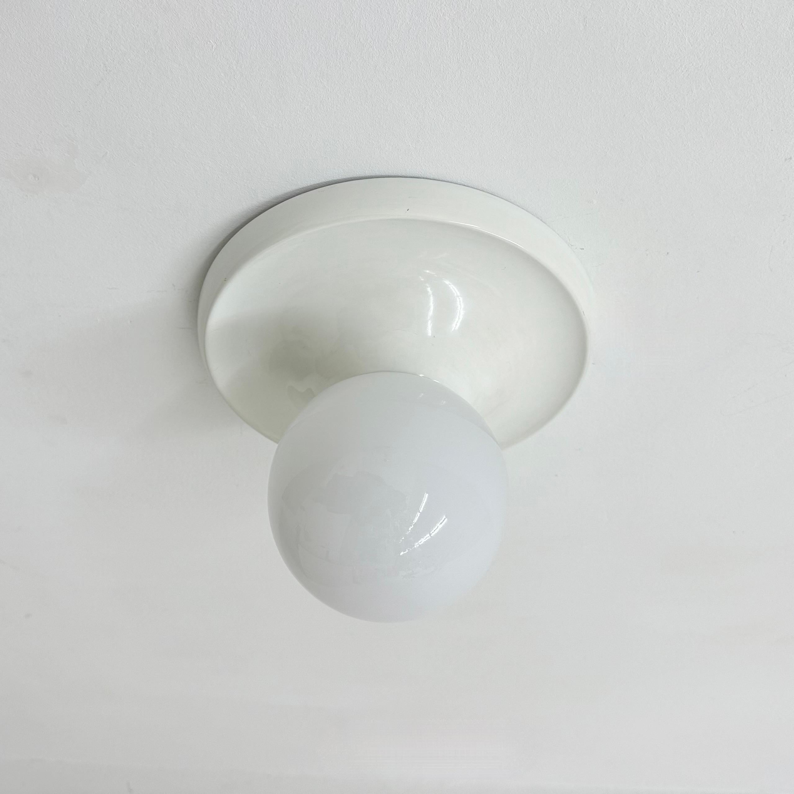 Aplique Light Ball de Achille Castiglioni para Flos, años 60 Italia en venta 1