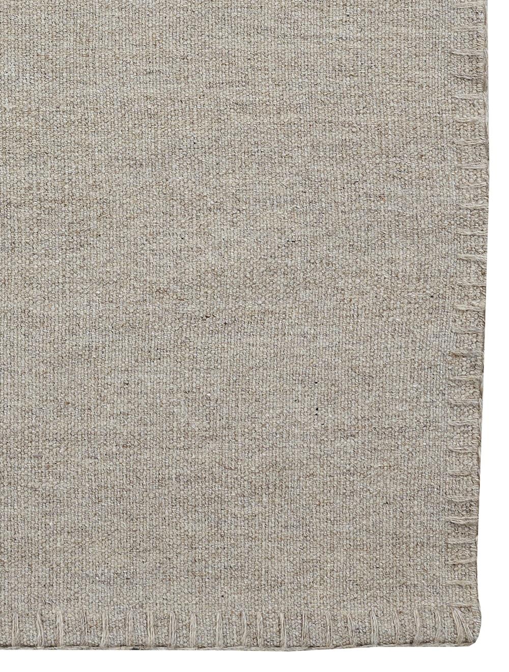 Light Beige with stitches escape Kelim carpet by Massimo Copenhagen
Designed by Space Copenhagen
Handwoven
Materials: 100% undyed natural wool.
Dimensions: W 300 x H 400 cm
Available colors: Chalk, chalk with fringes, light beige, light beige