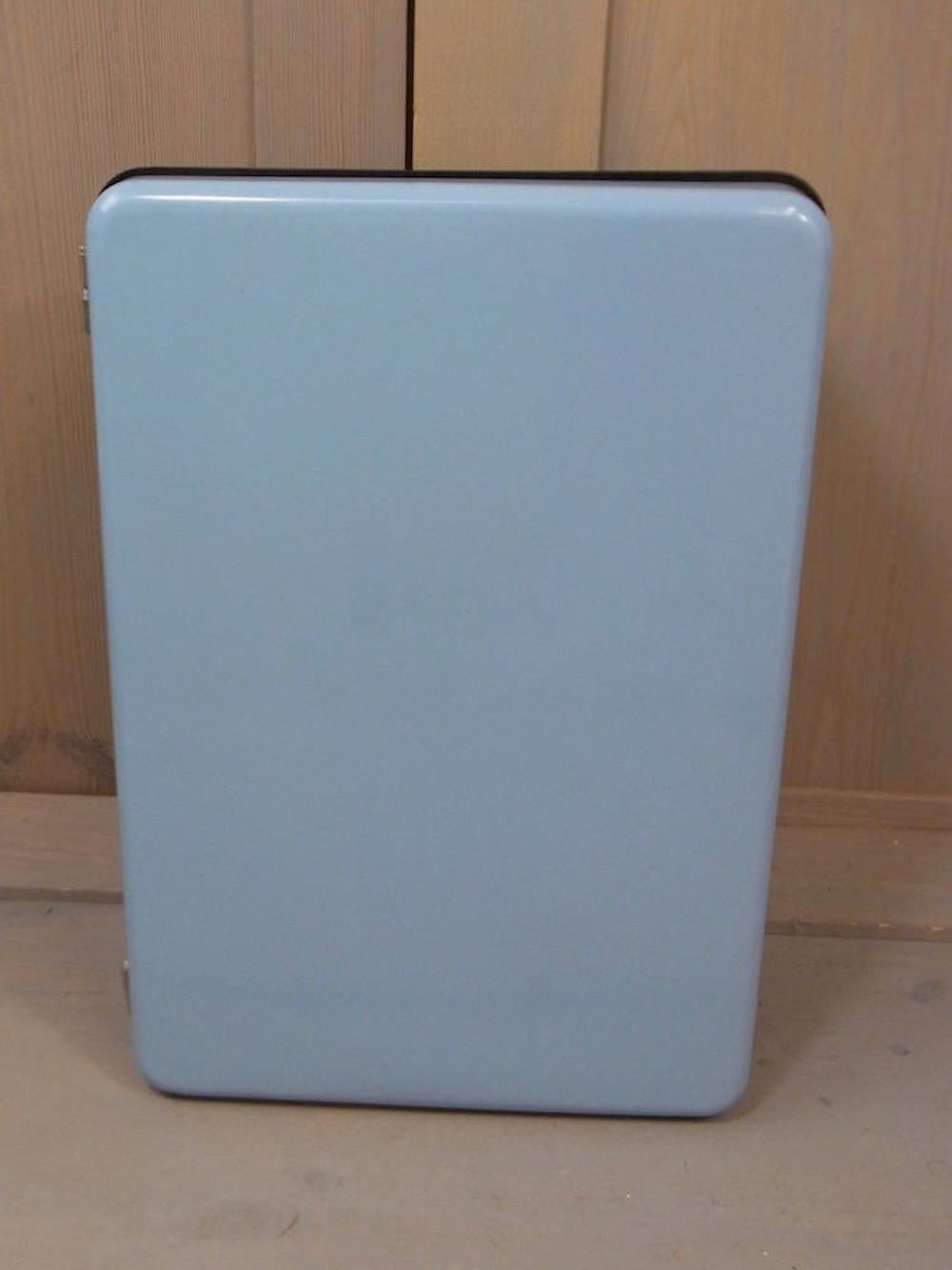 Light Blue and Black Medicine Wall Cabinet Bakelite Vintage, German, 1950s In Good Condition In Nuernberg, DE