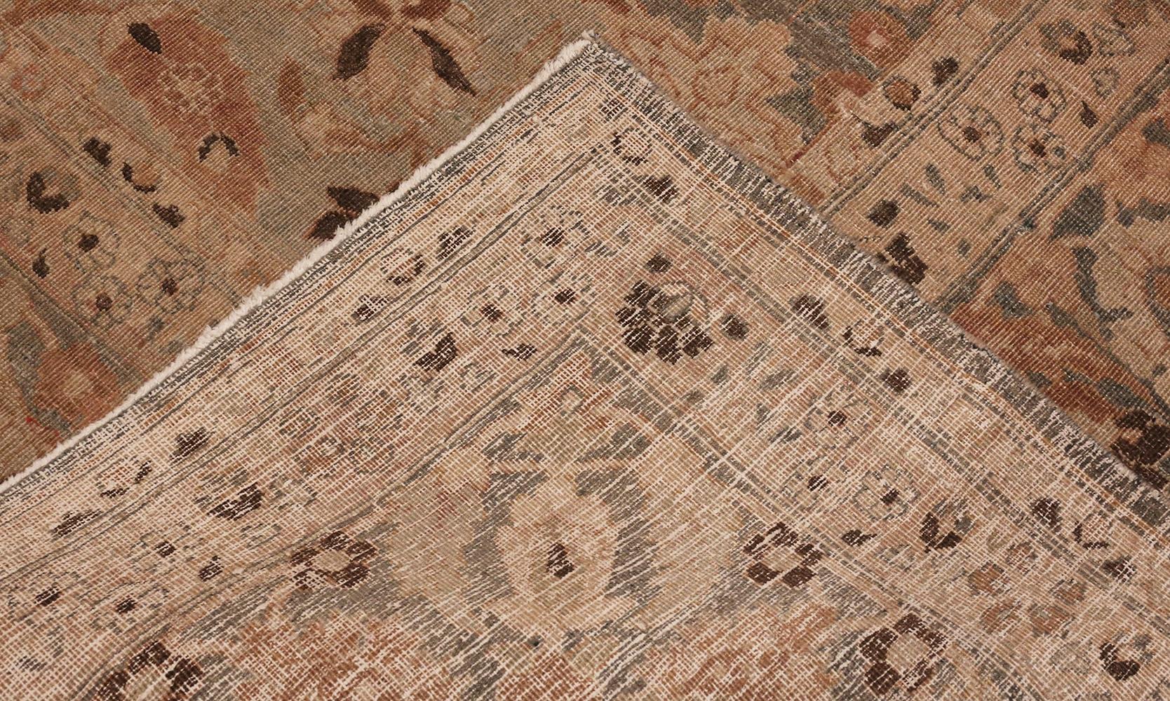 Antique Persian Khorassan Rug. Size: 9' 10