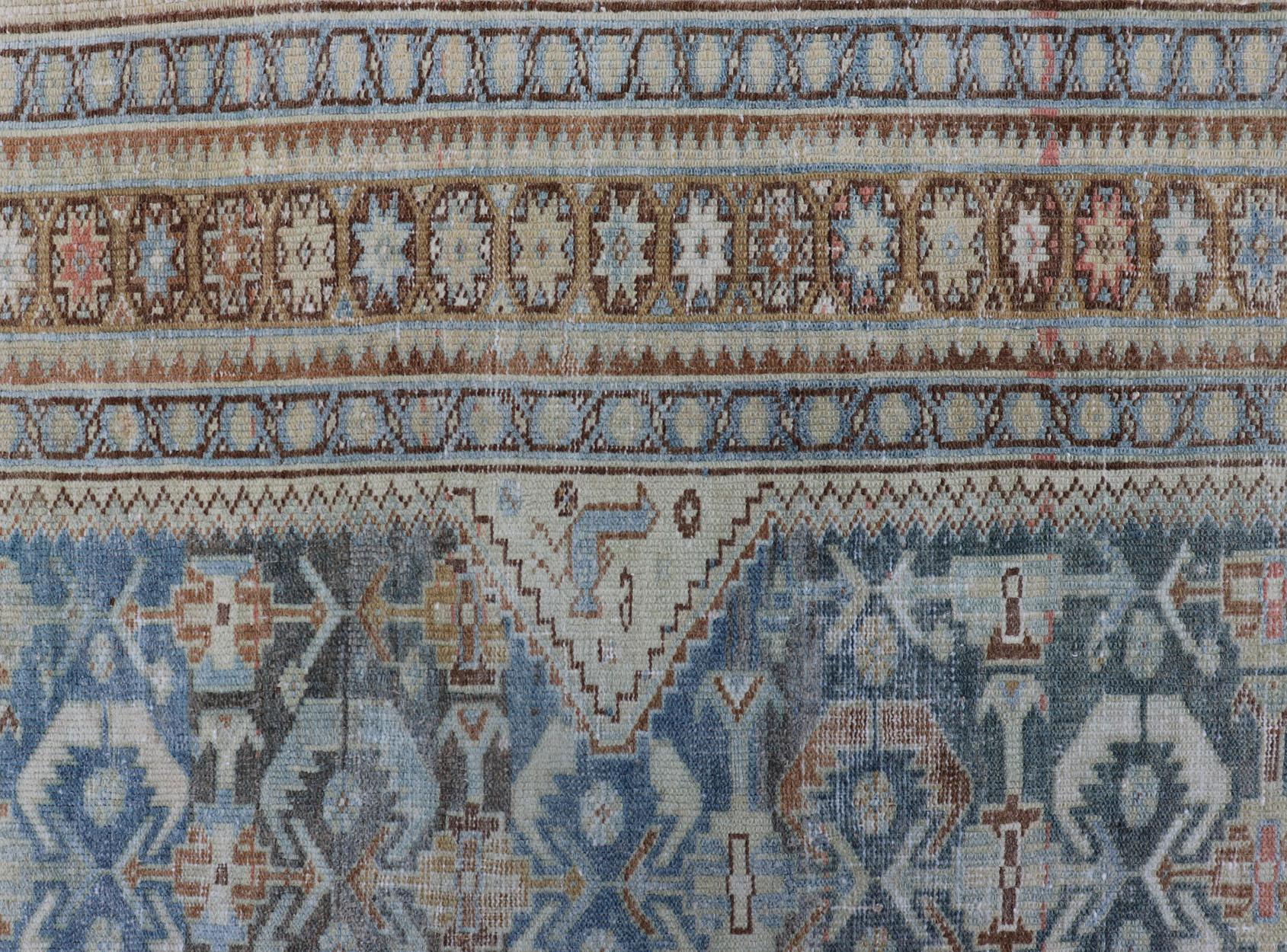 Persischer Galerie- Malayer-Teppich in Hellblau und L. Grün mit geometrischem Design im Angebot 5