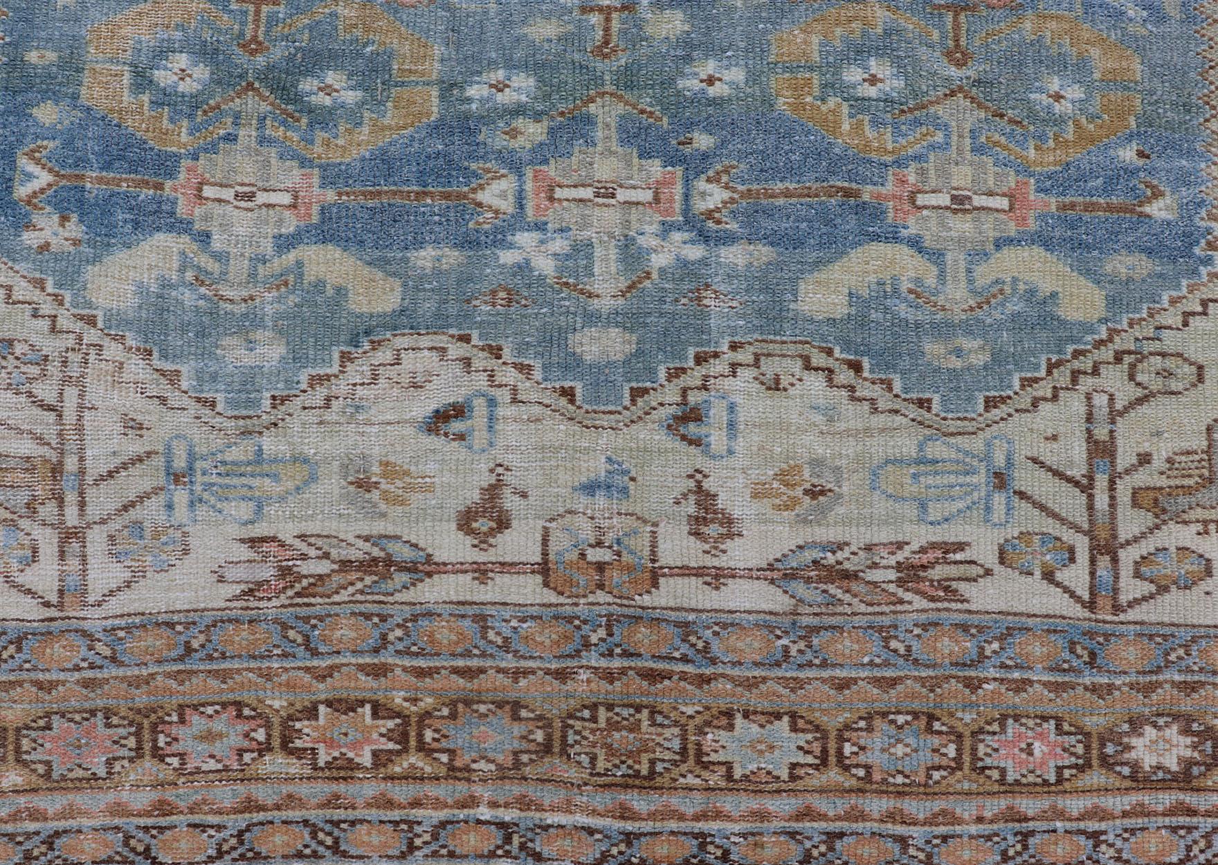 Persischer Galerie- Malayer-Teppich in Hellblau und L. Grün mit geometrischem Design im Angebot 7