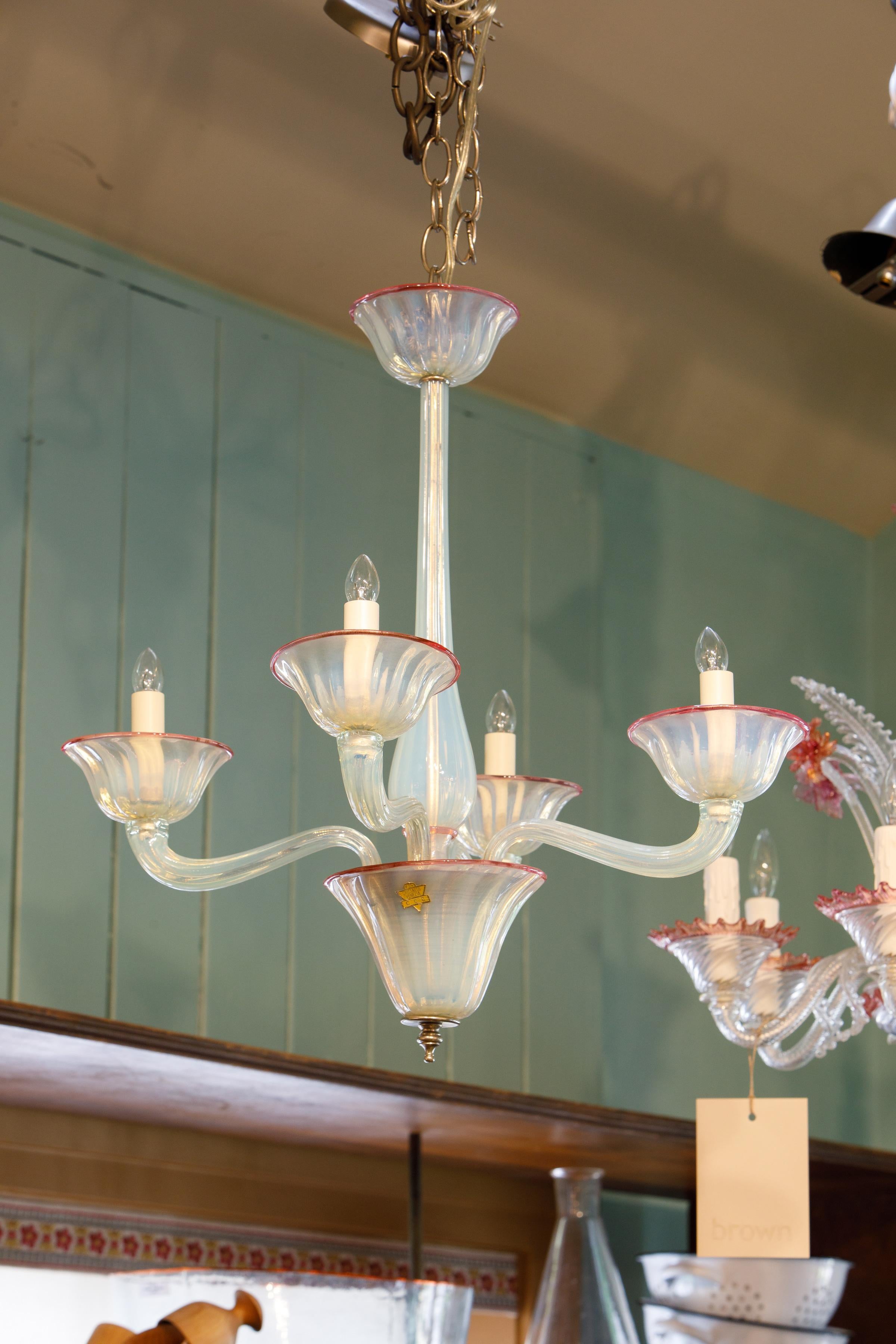 Mid-20th Century Opaline and Raspberry Murano Glass Chandelier For Sale