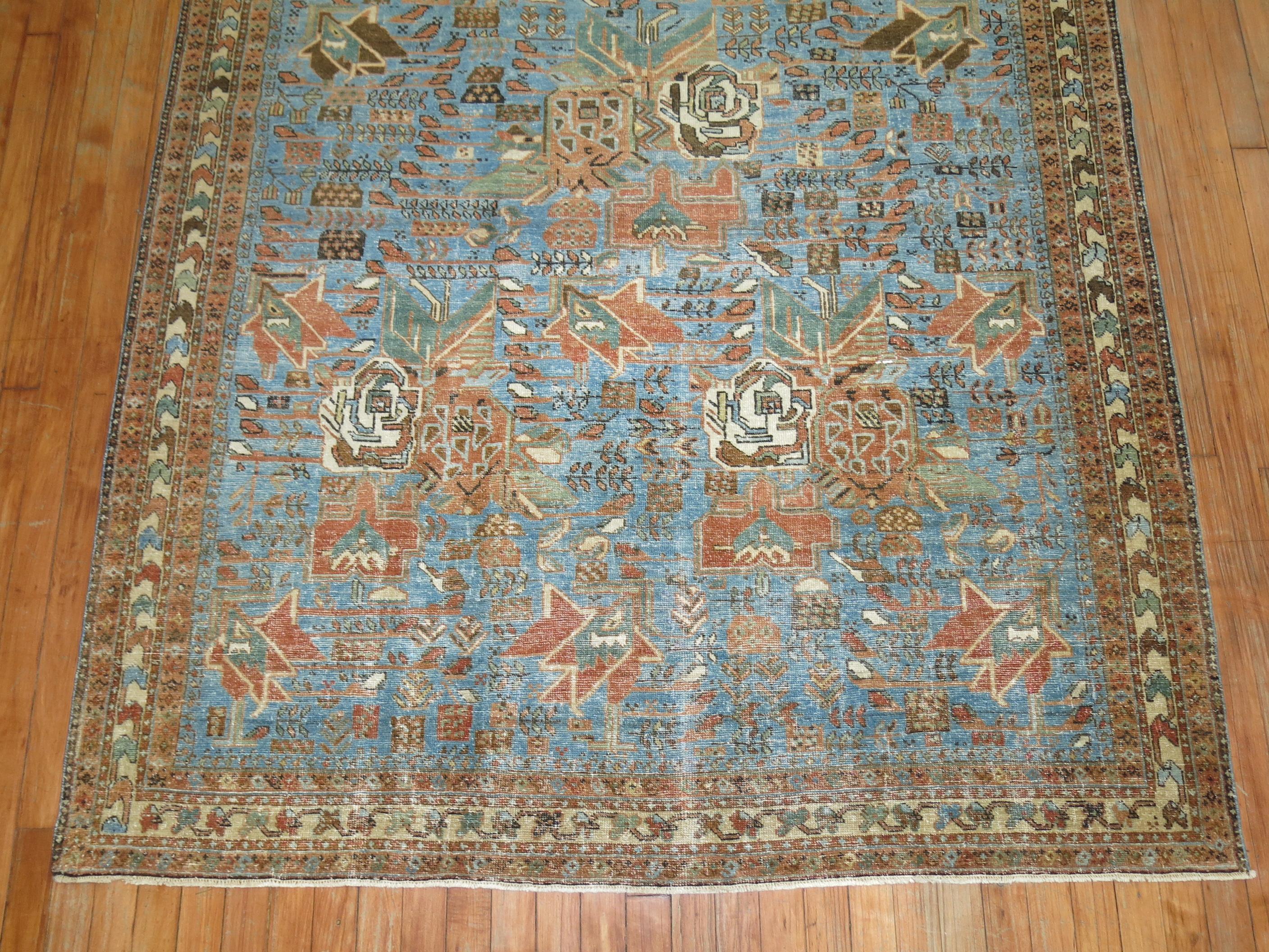 Antiker persischer Afshar-Teppich in Hellblau (Viktorianisch) im Angebot