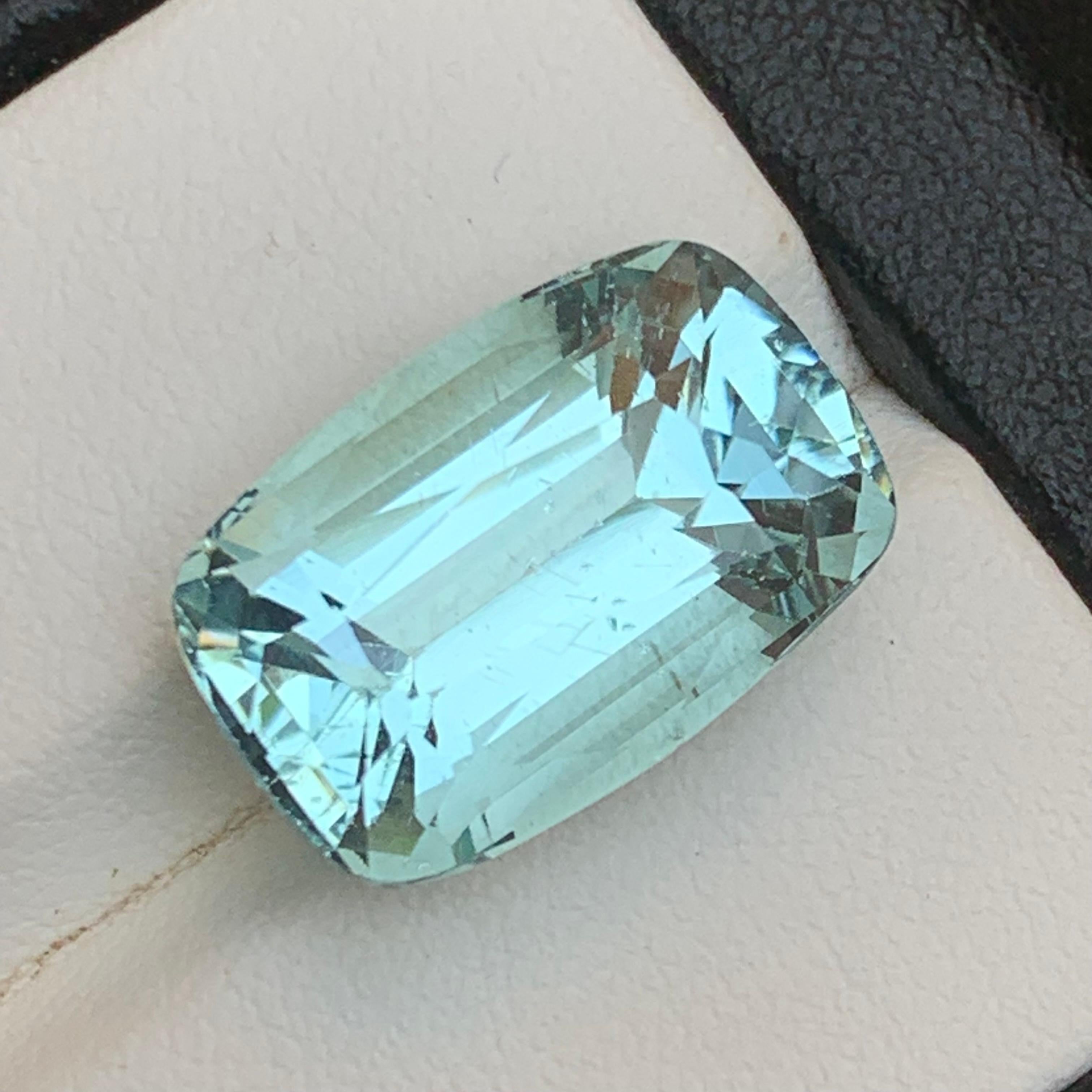 Piedra suelta de aguamarina natural azul claro para anillo, colgante de collar o cualquier otro engaste de joyería - ¡¡¡Corte de cojín!!!

💎 TIPO DE GEMA: Aguamarina 
⚖️ PESO: 12,56 Quilates
FORMA Y CORTE: Talla cojín
📏 TAMAÑO (MM): 17,44 x 11,62