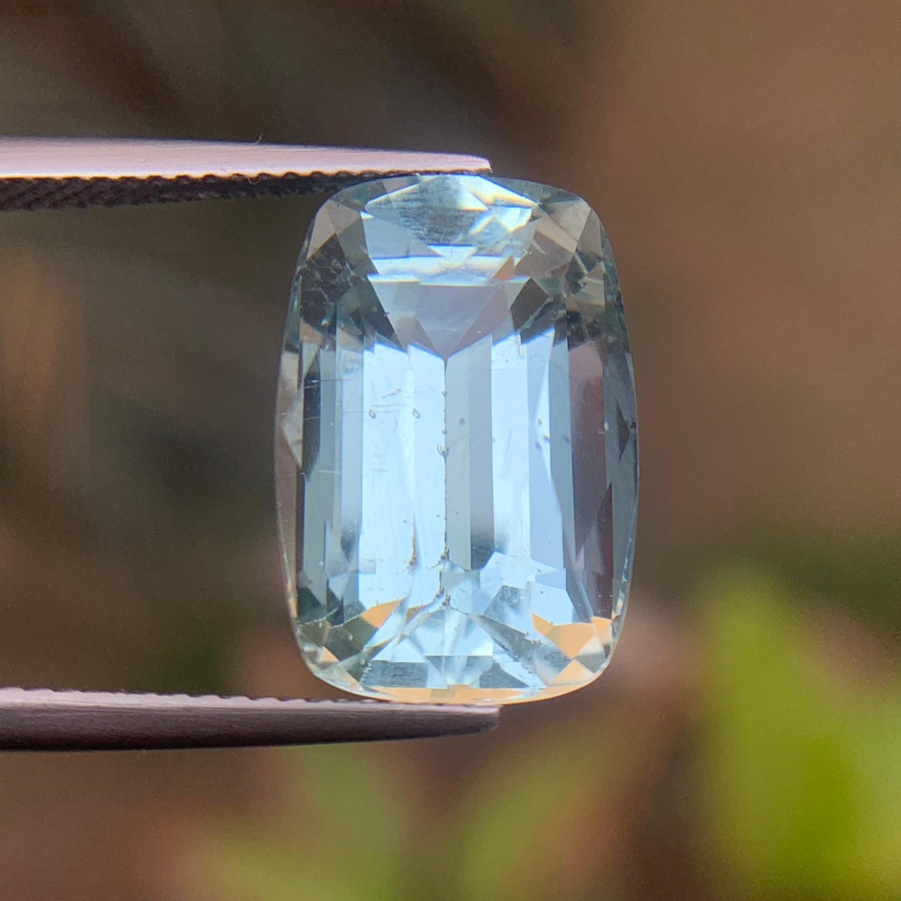 Aguamarina Azul Claro 12,56 qt Piedra natural suelta con talla cojín-Joyería en venta 2