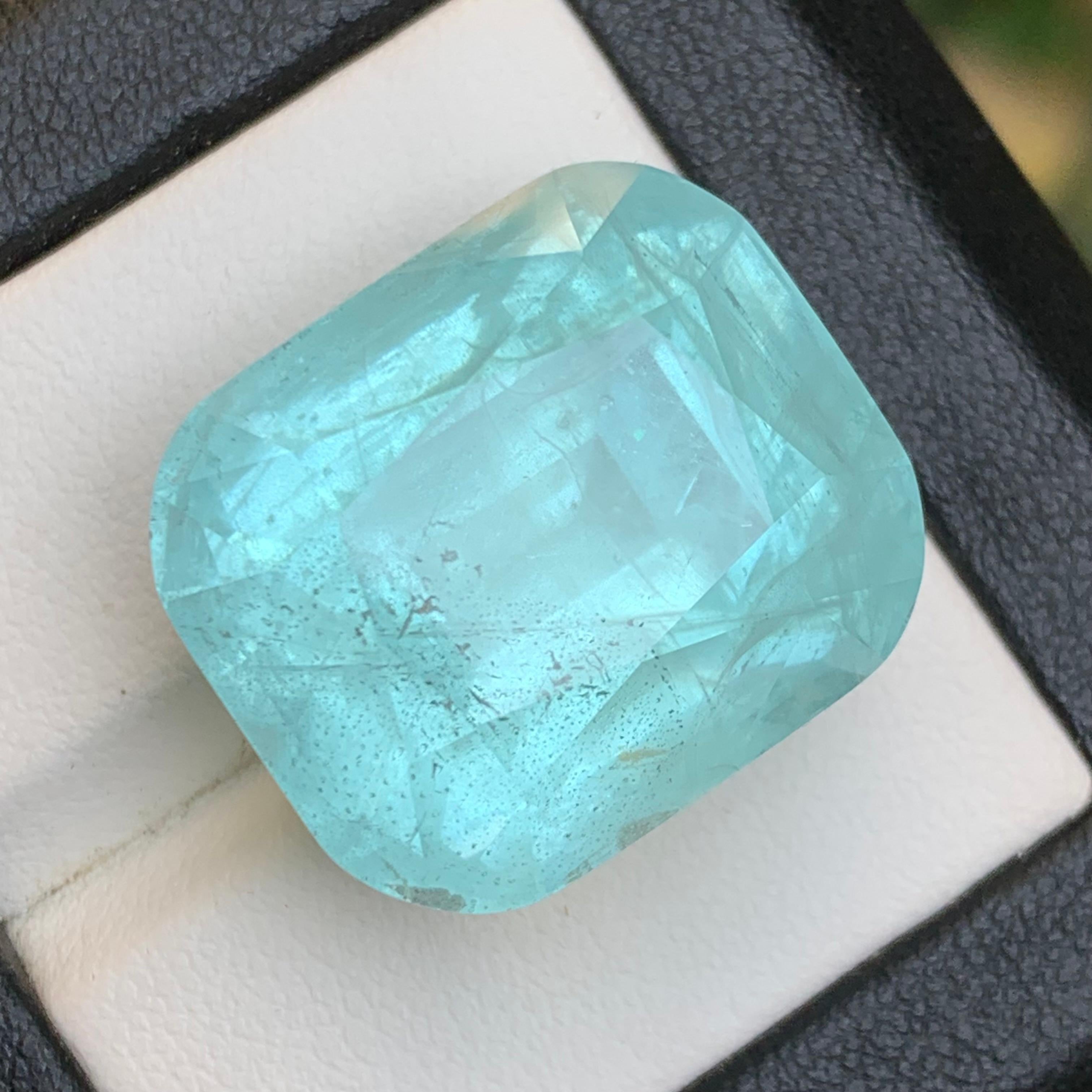 Azul claro Aguamarina 51,08 qt Piedra natural suelta talla cojín para colgante en Nuevo estado para la venta en Peshawar, PK