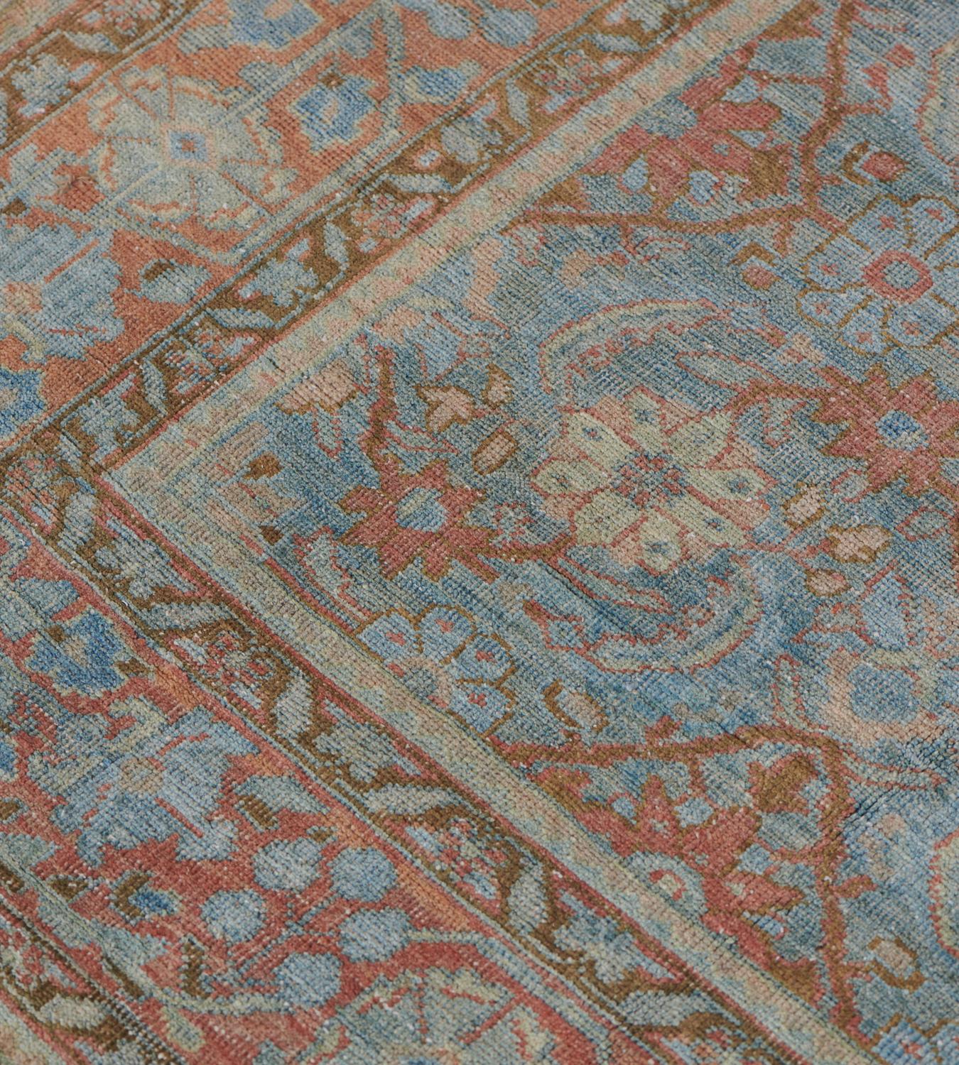 Annodato a mano Tappeto di lana Mahal antico blu chiaro del 1920 circa in vendita