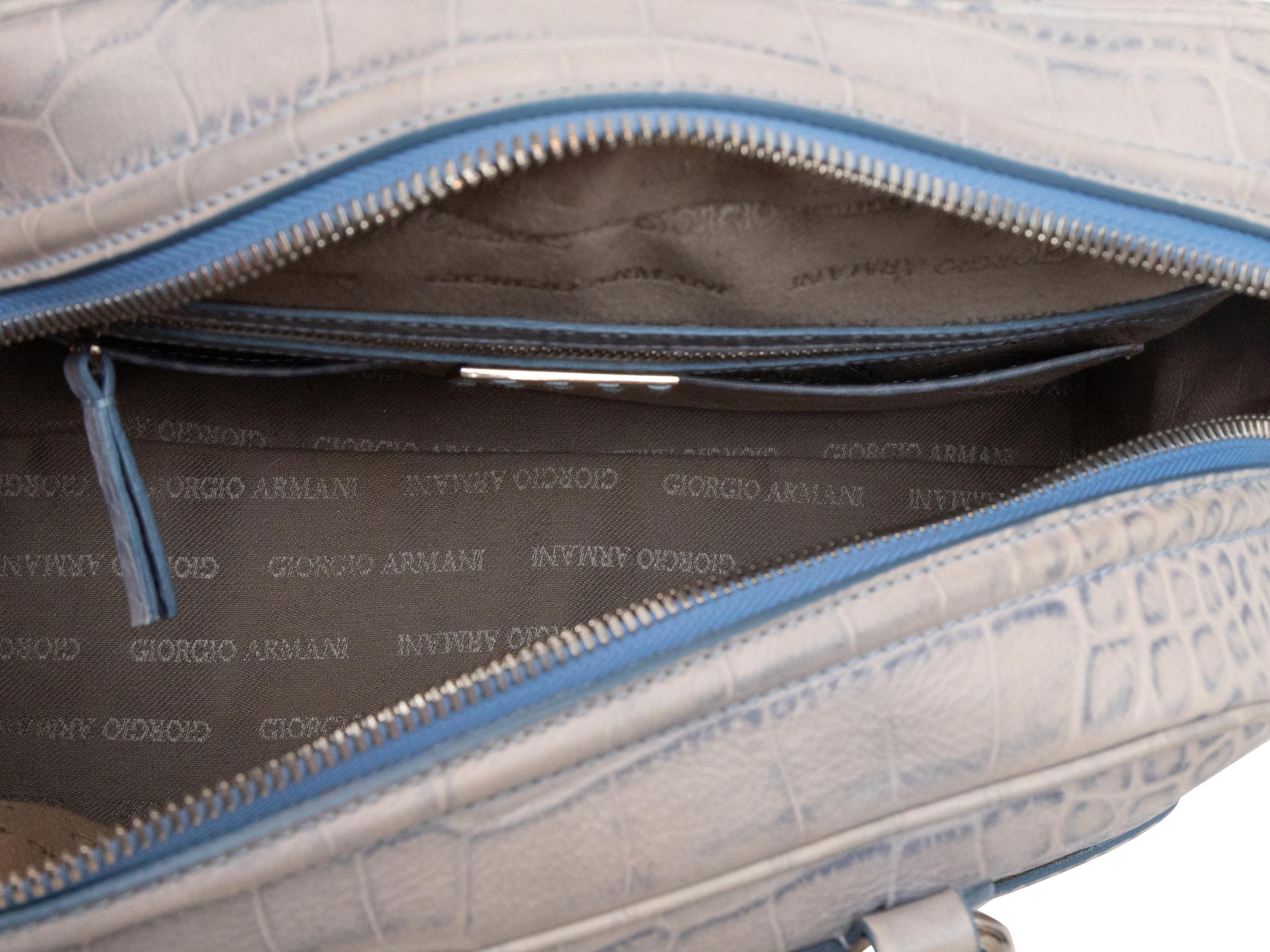 Hellblaue Giorgio Armani Top-Handle-Tasche aus geprägtem Leder im Angebot 2